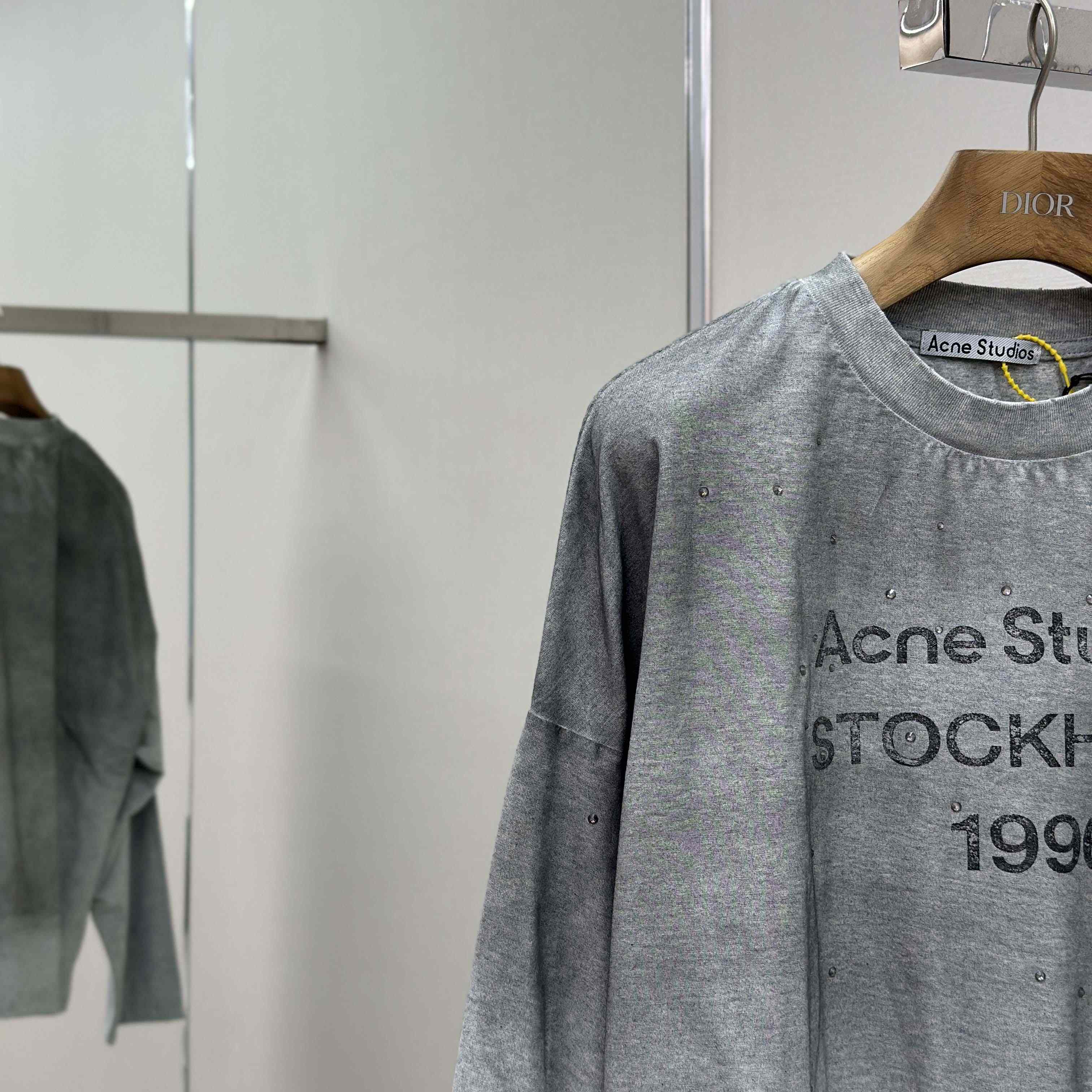 Acne Studios Logo T-shirt - Relaxed Fit - DesignerGu