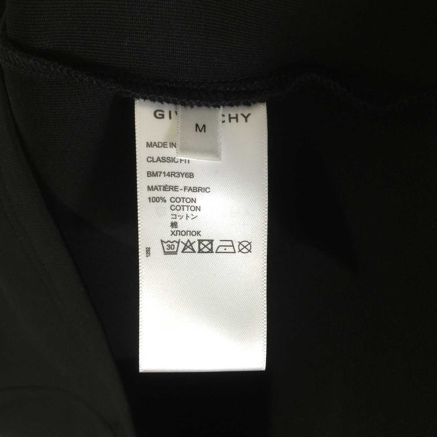 Givenchy T-shirt In Cotton - DesignerGu