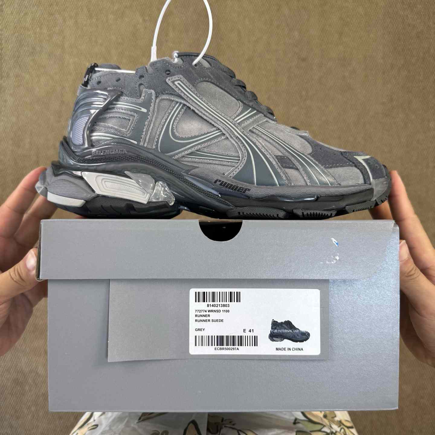 Balenciaga Runner Kith Four.Color  - DesignerGu