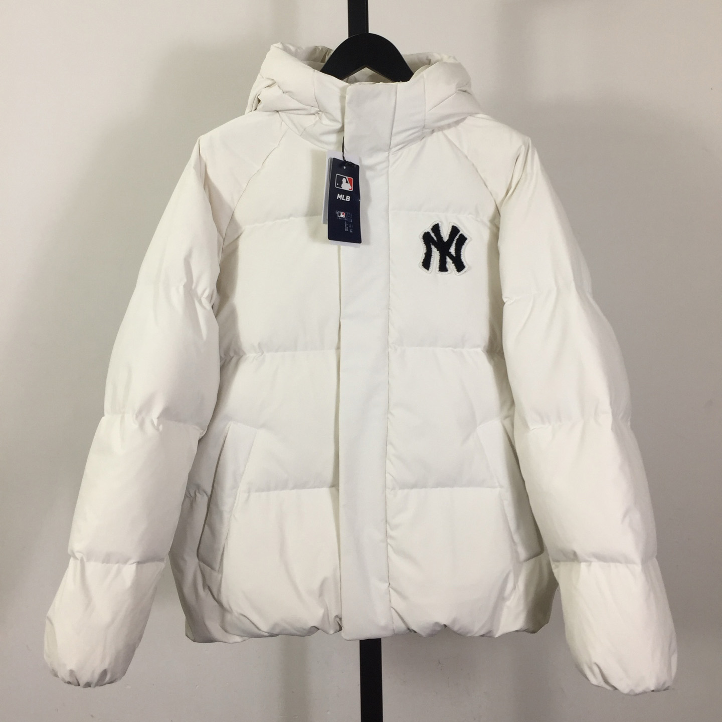 MLB New York Yankees Core puffer jacket - DesignerGu