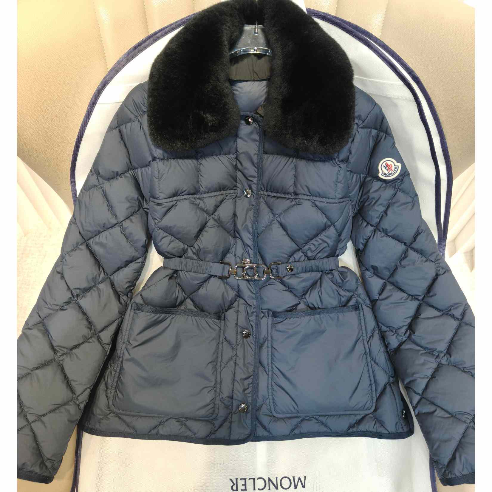 Moncler Cygne Faux Fur-Trimmed Short Down Jacket Moncler Cygne Faux Fur-Trimmed Short Down Jacket - DesignerGu