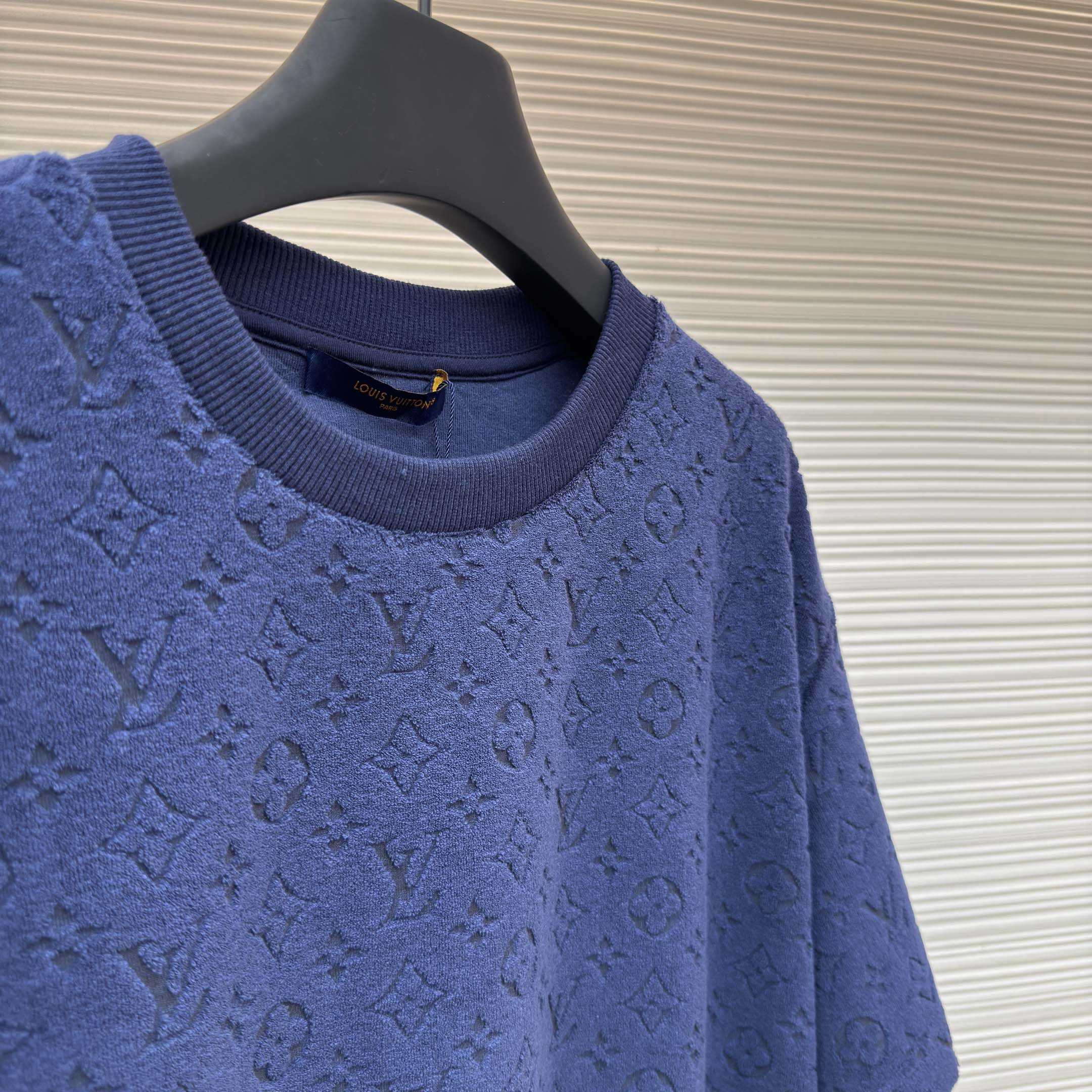 Louis Vuitton Monogram Fil Coupe T-shirt    1AIWEZ - DesignerGu