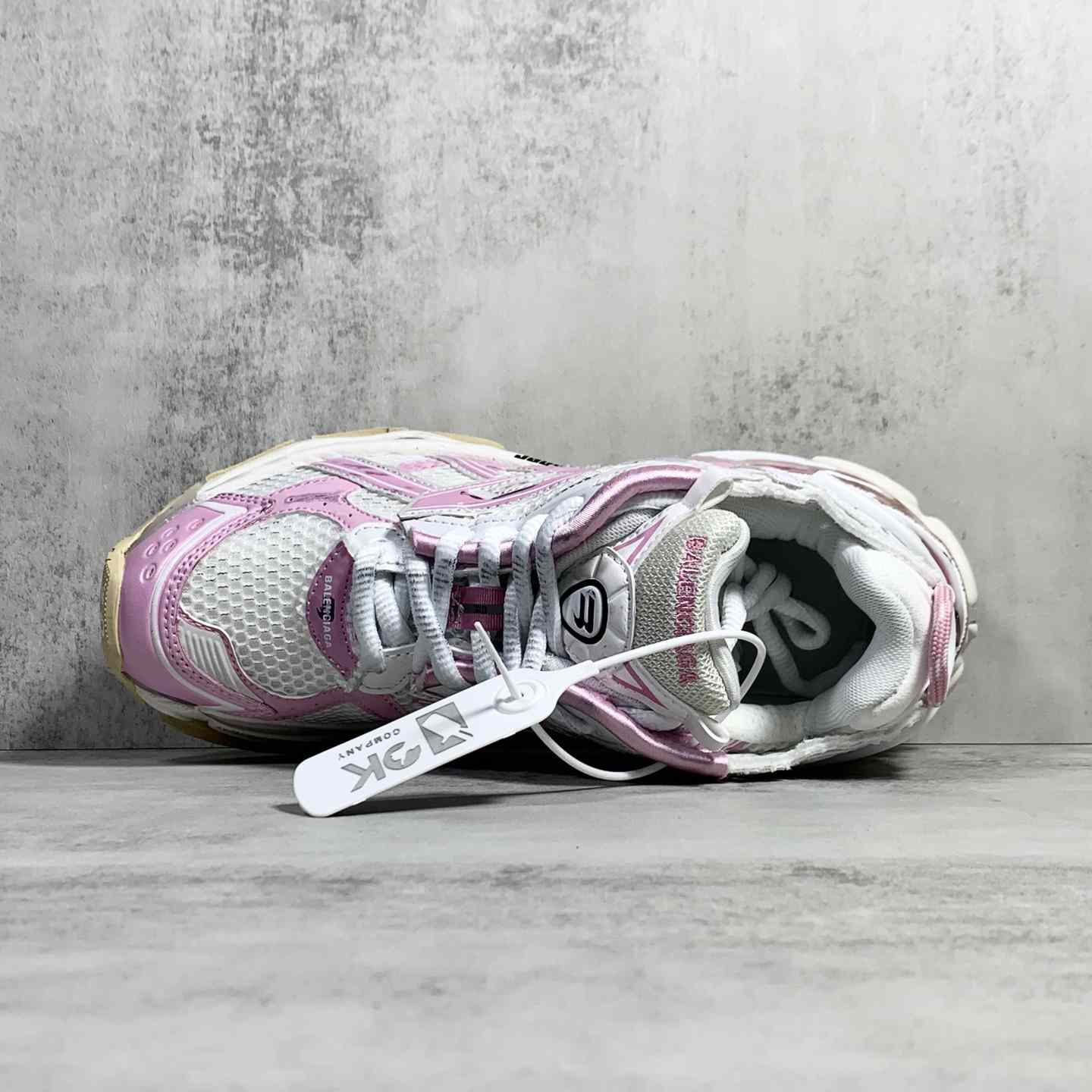 Balenciaga Runner Sneakers - DesignerGu