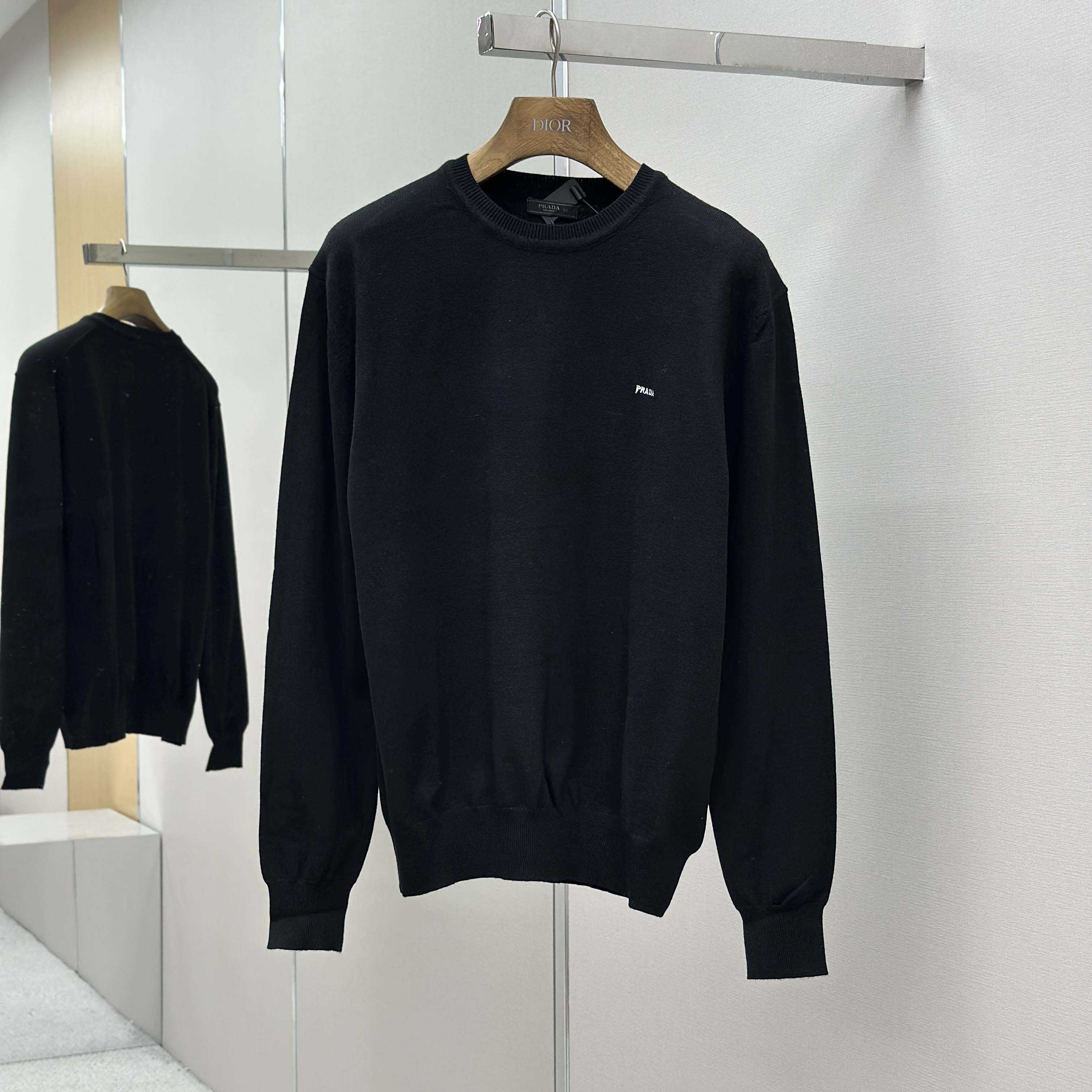 Prada Embroidered Long-sleeves Wool Sweater Prada Embroidered Long-sleeves Wool Sweater - DesignerGu