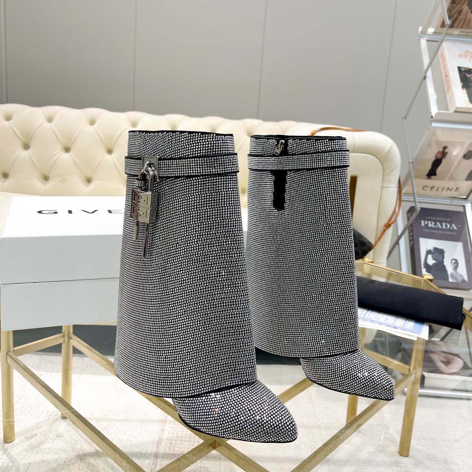 Givenchy Shark Lock Leather Knee-high Boots Givenchy Shark Lock Leather Knee-high Boots - DesignerGu