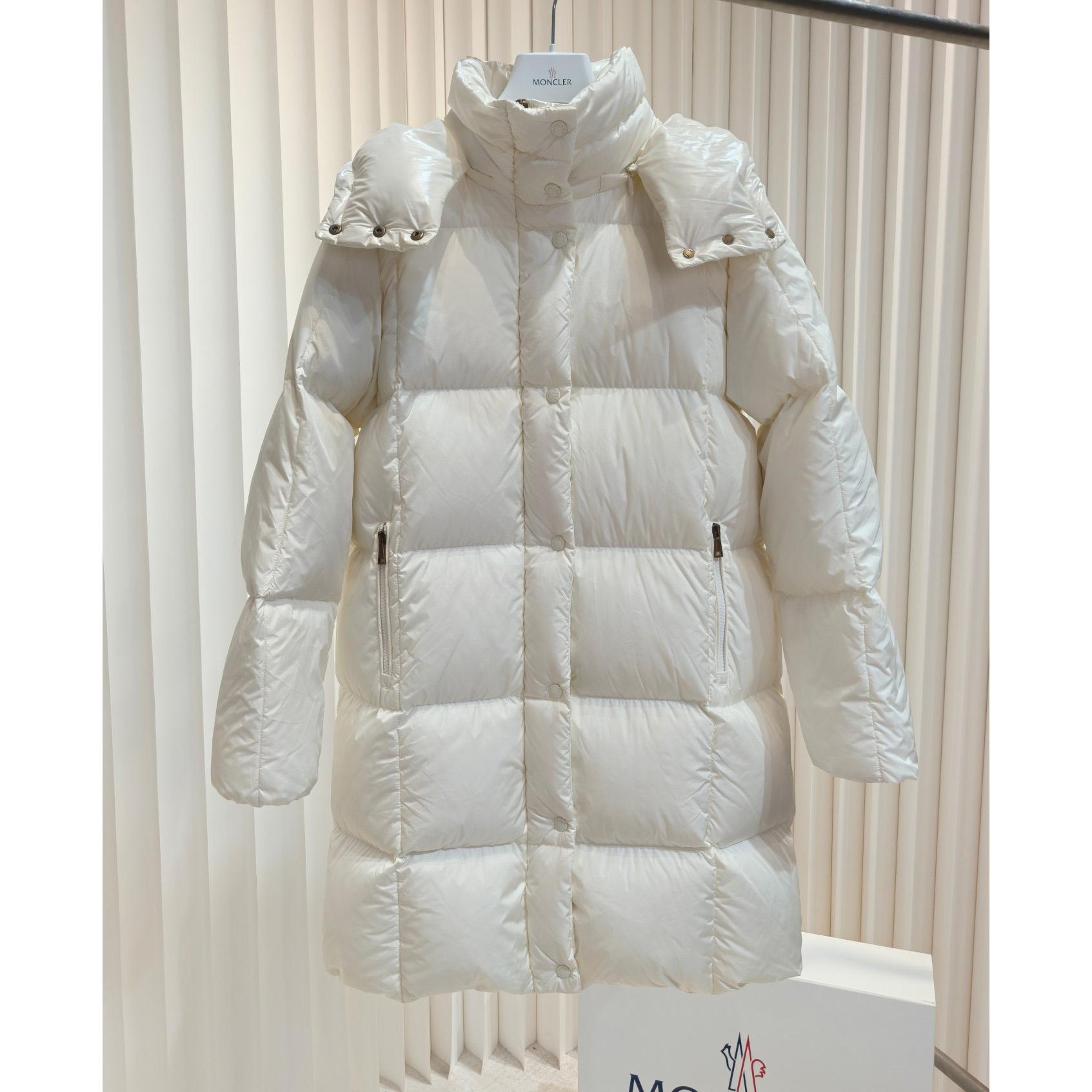 Moncler Litte Square-Quilted Hooded Long Down Jacket Moncler Litte Square-Quilted Hooded Long Down Jacket - DesignerGu