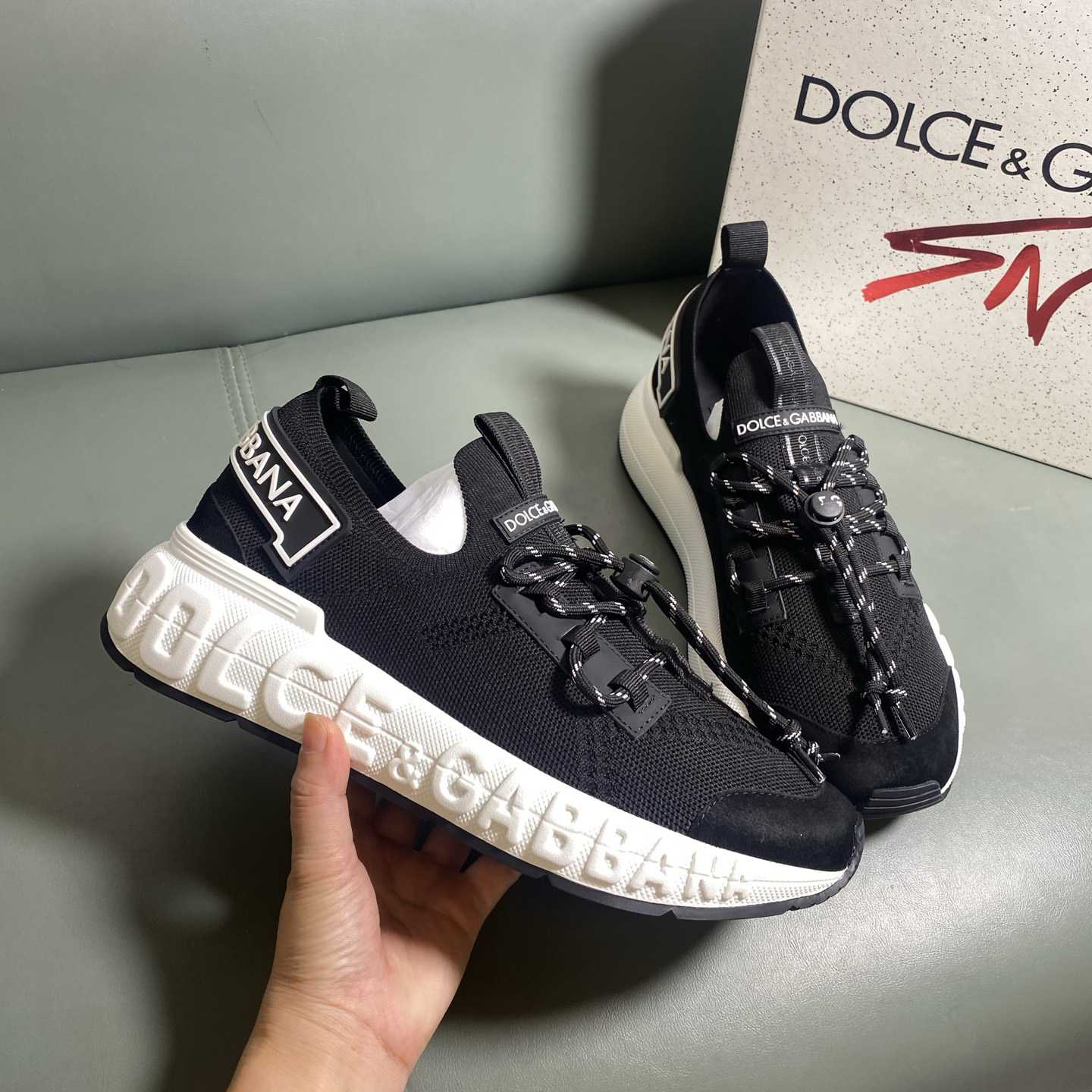 Dolce & Gabbana Lace-up Sneakers Dolce & Gabbana Lace-up Sneakers - DesignerGu