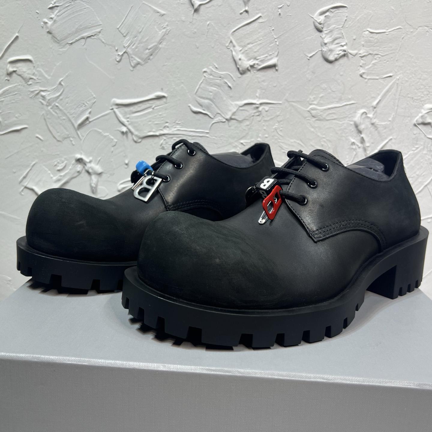 Balenciaga Hummer Derbie In Black - DesignerGu