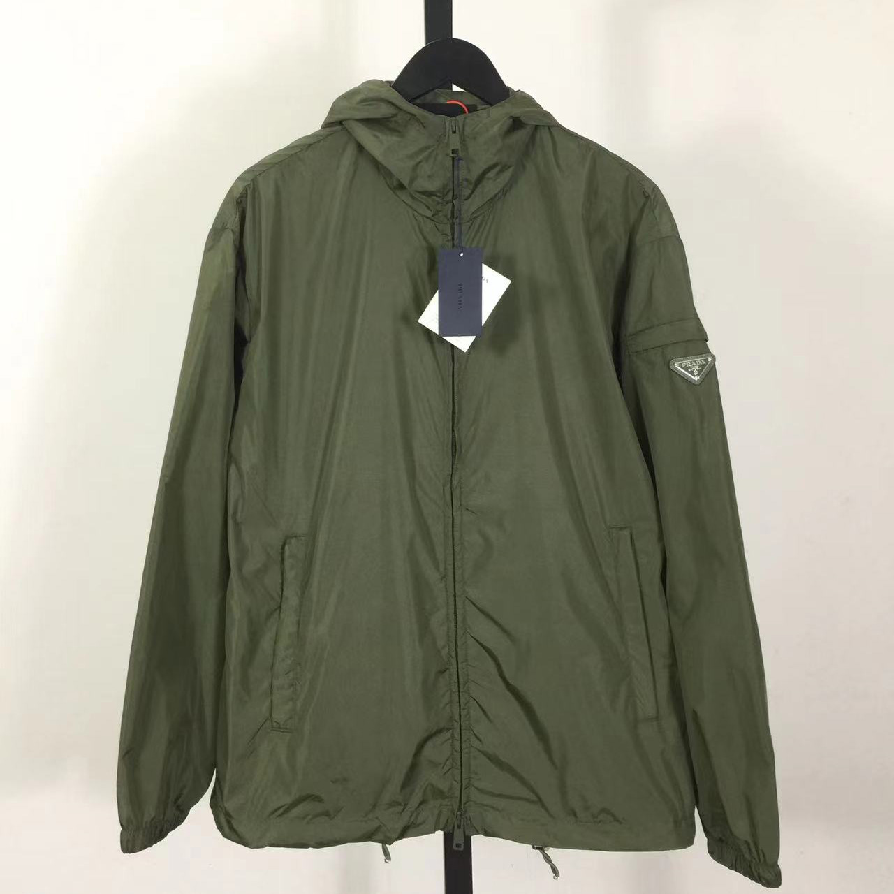 Prada Re-Nylon Jacket Prada Re-Nylon Jacket - DesignerGu