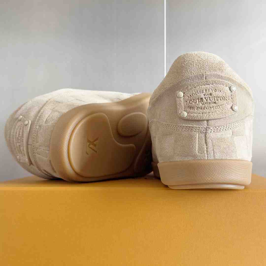 Louis Vuitton LV Yeti Slip On    - DesignerGu