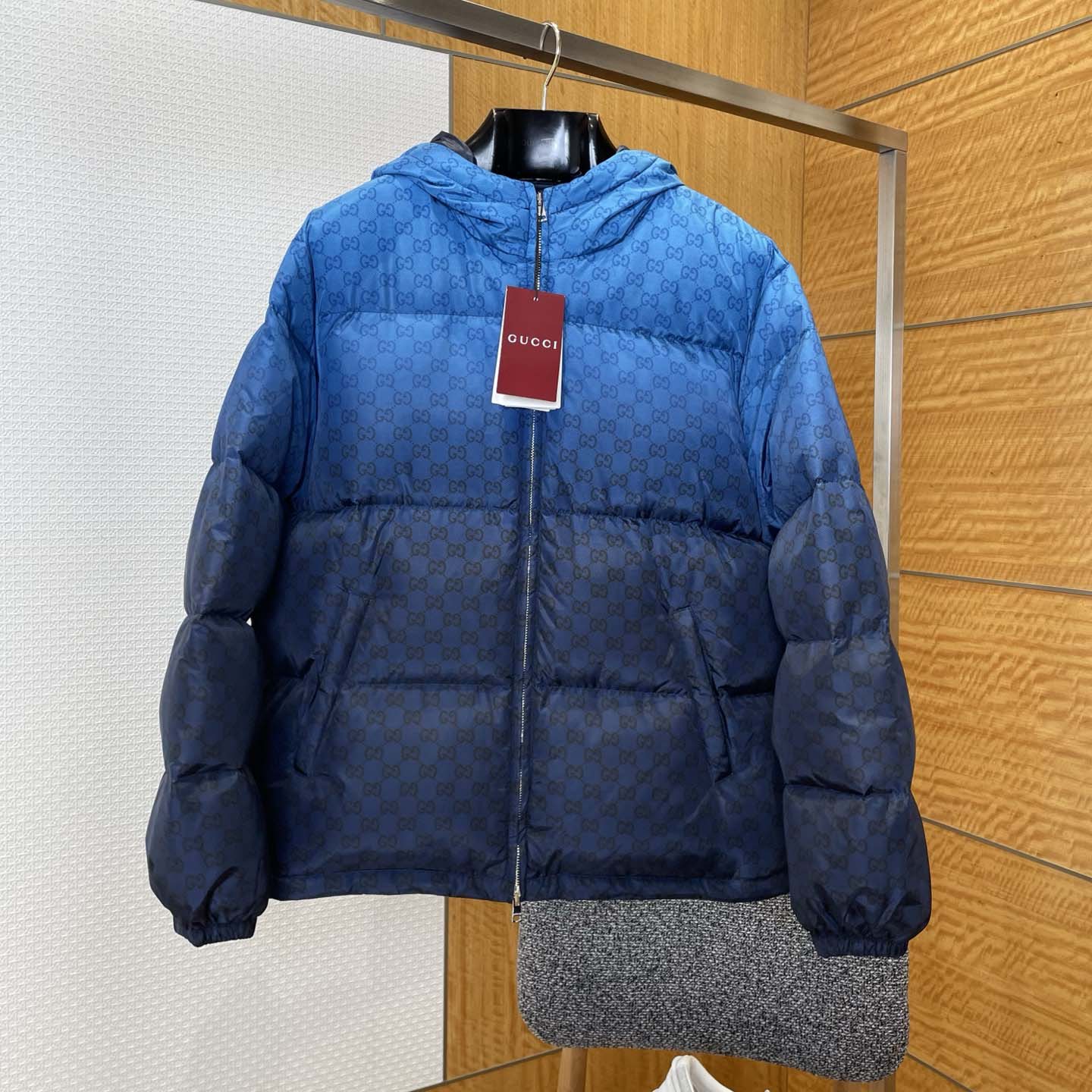 Gucci Printed Poplin Tech Zip Jacket - DesignerGu