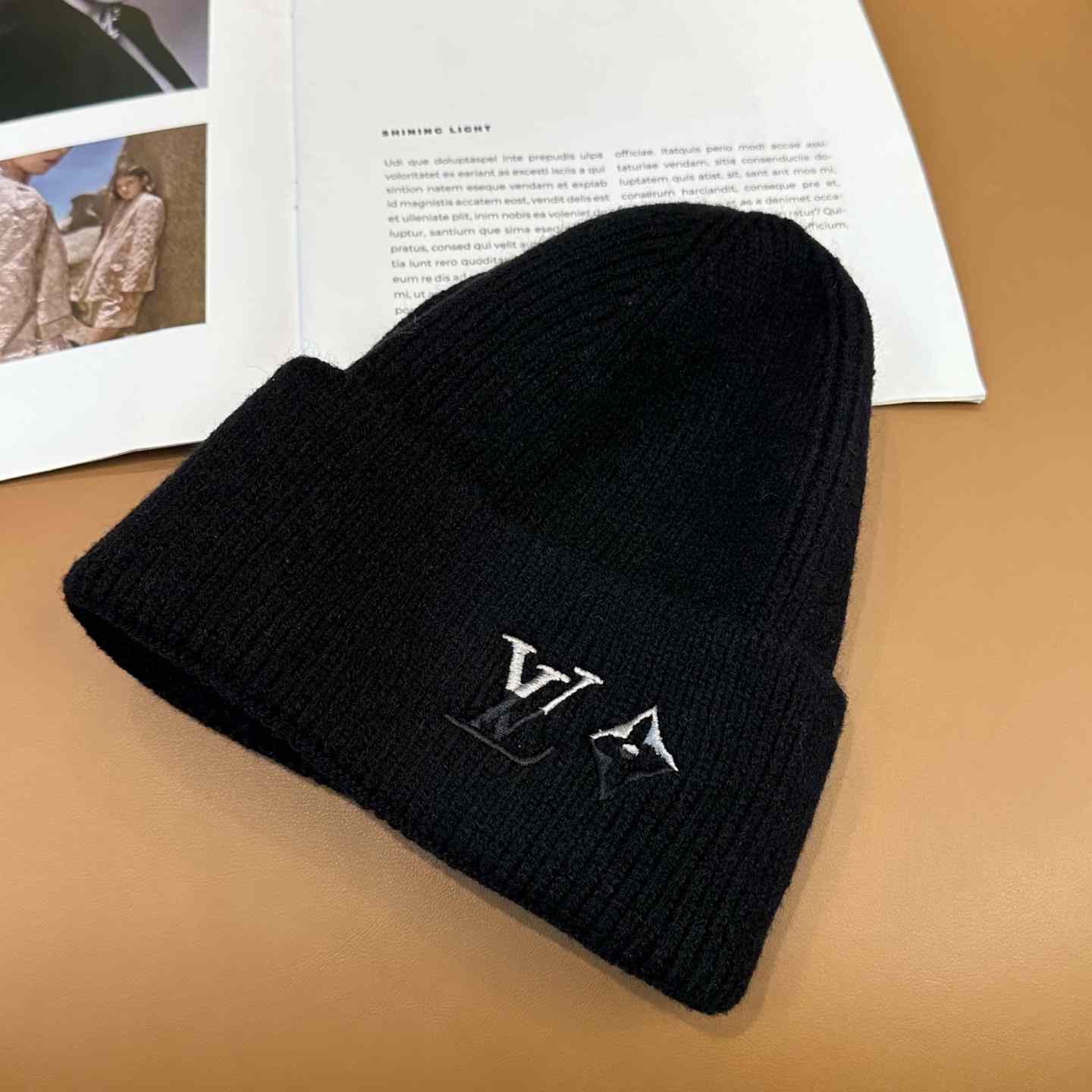 Louis Vuitton Beanie    - DesignerGu