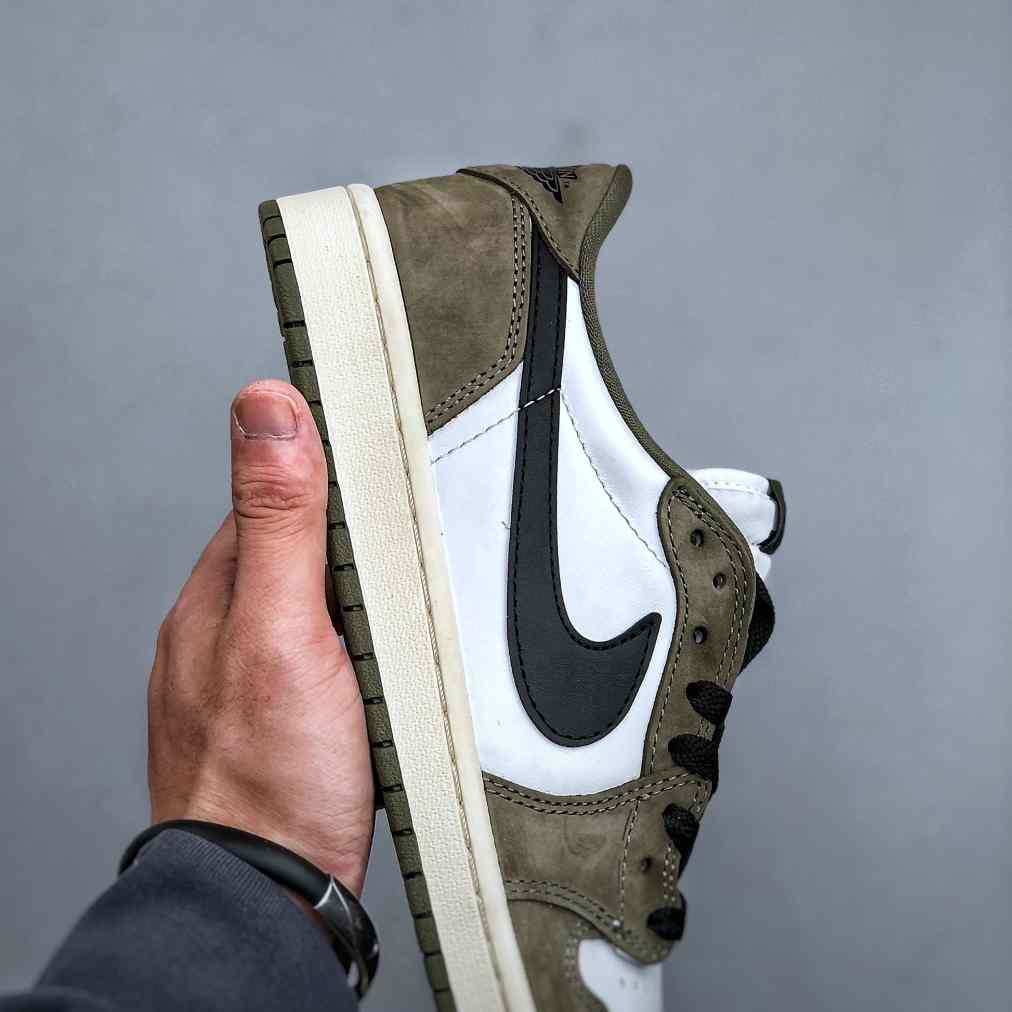 Air Jordan 1 Low OG “Medium Olive” HQ6998-200 - DesignerGu