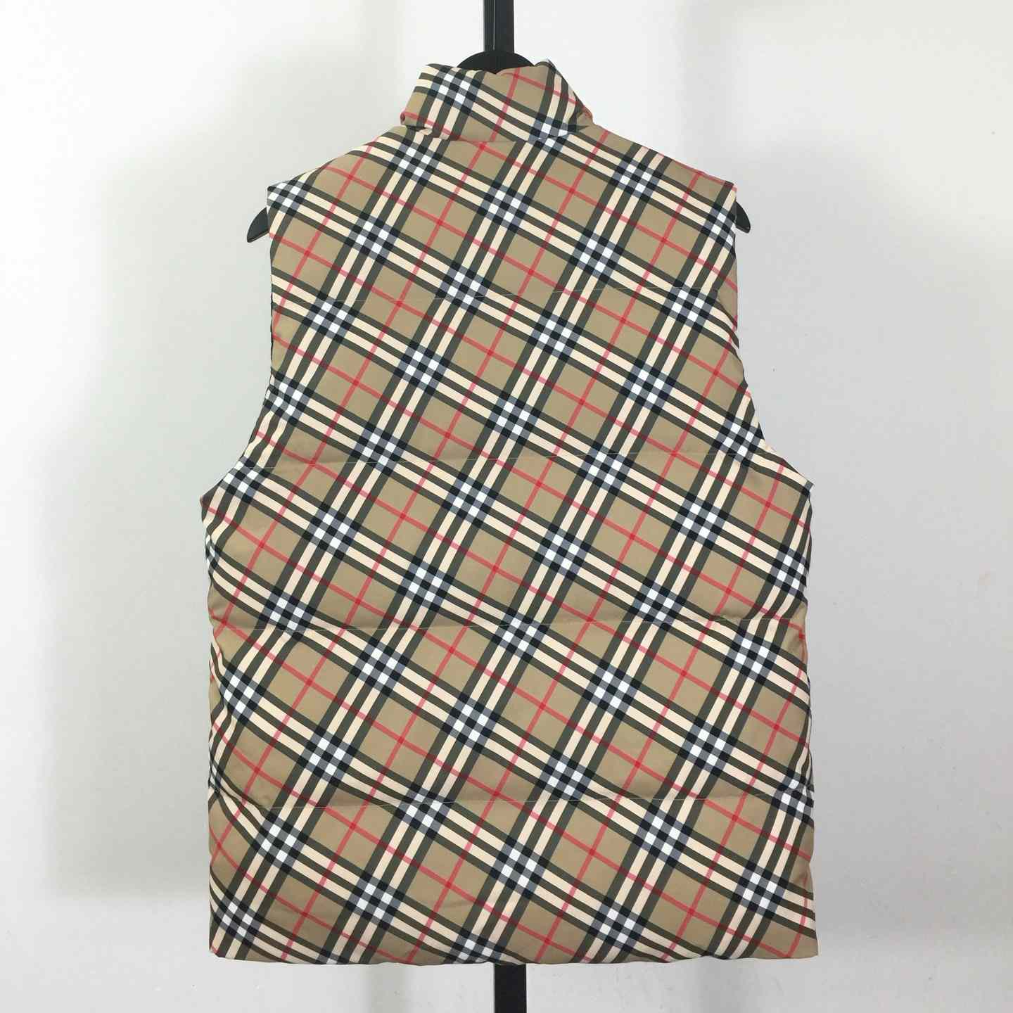 Burberry Reversible Check Puffer Gilet - DesignerGu
