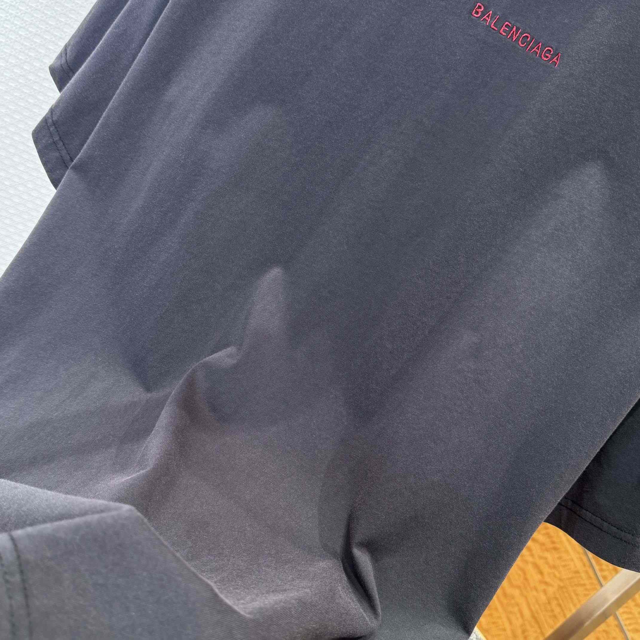 Balenciaga Back T-Shirt Medium Fit in Faded Black /Red - DesignerGu