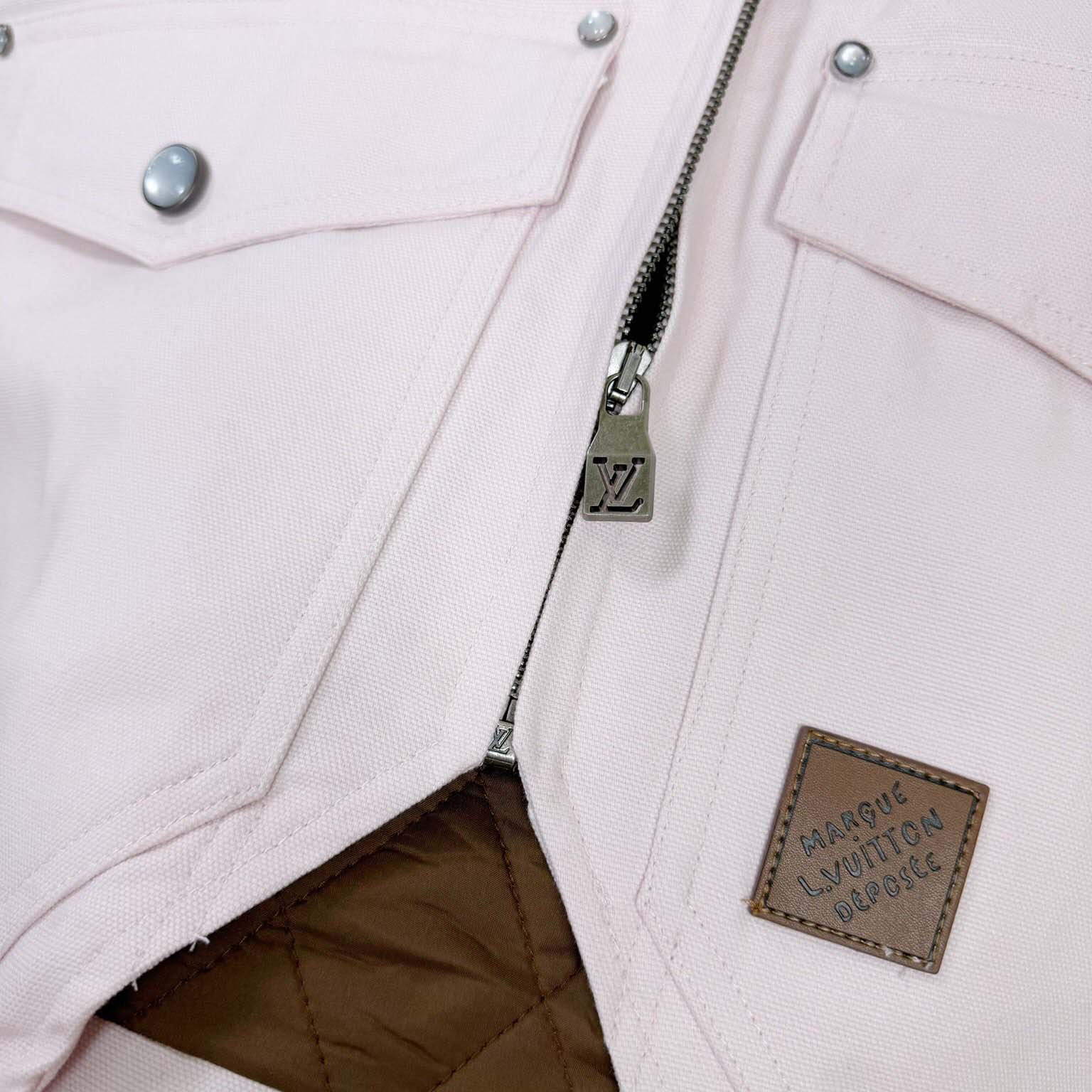 Louis Vuitton Workwear Gilet  1AILVX - DesignerGu