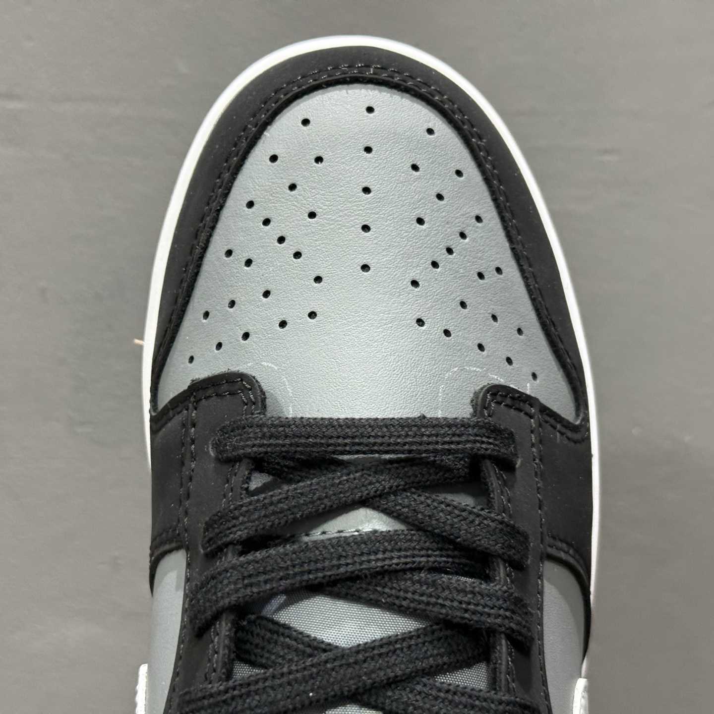 Nike SB Dunk Low “Black / Grey” – IB3079-001 - DesignerGu