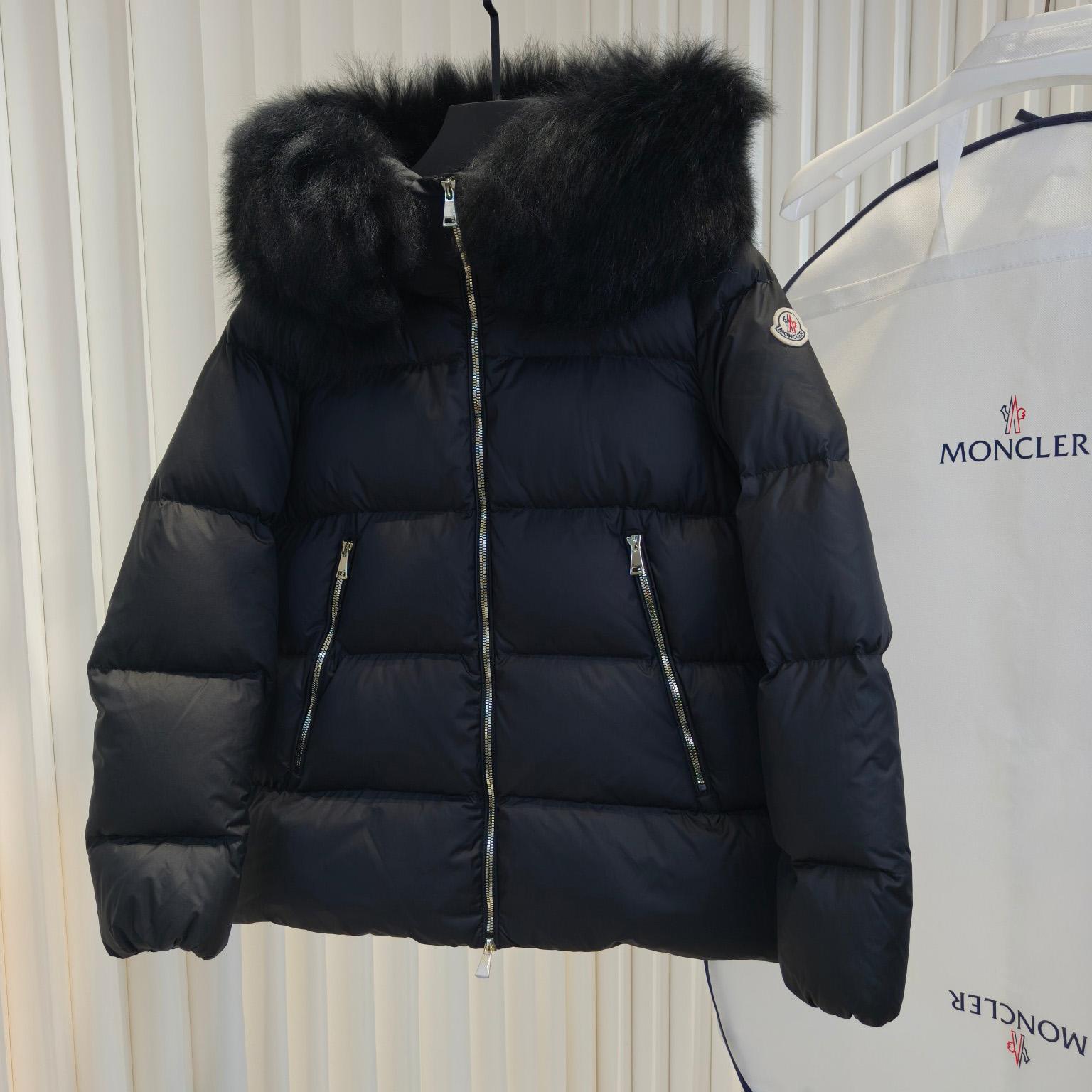 Moncler Laichefur Hooded Shearling-Trimmed Short Down Jacket - DesignerGu