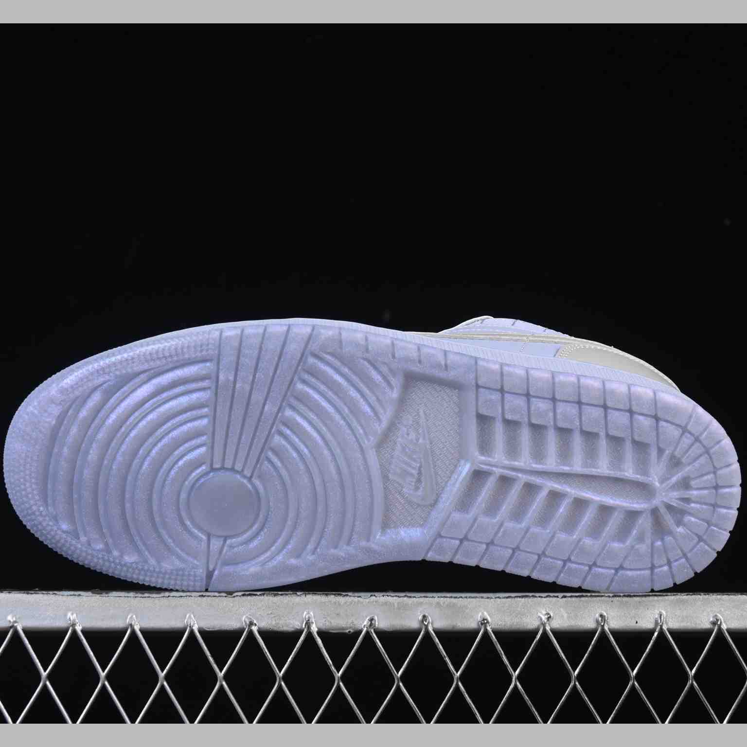  Air Jordan 1 Low “Royal Plaid” – IM5129-010  - DesignerGu