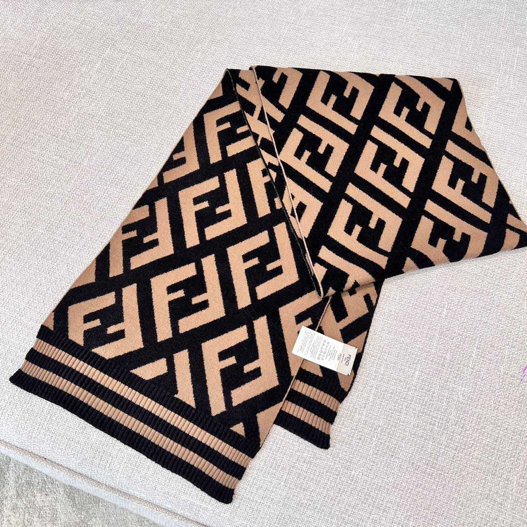 Fendi Scarf Wool Brown - DesignerGu