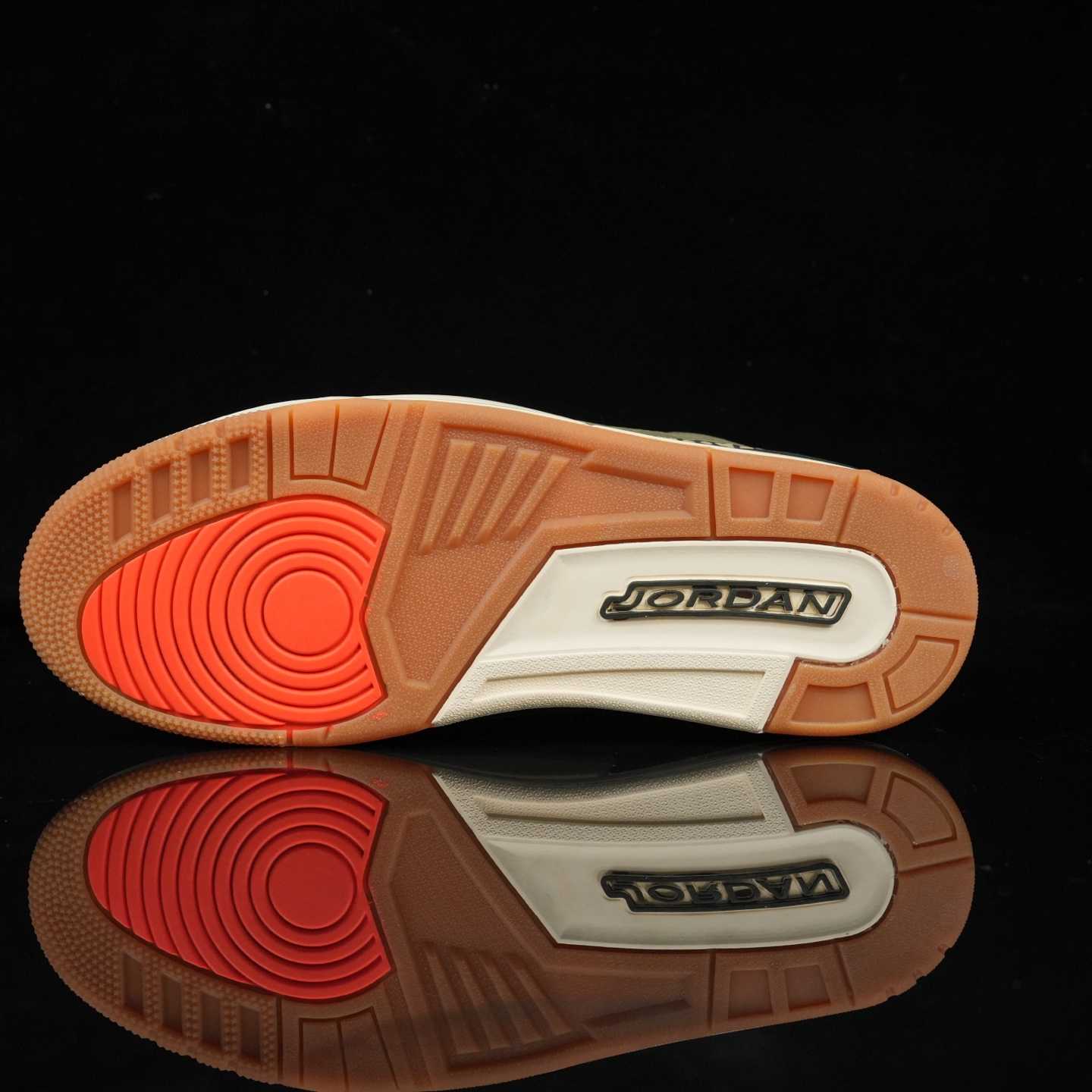 Air Jordan 3 “Medium Olive” Retro Lifestyle Sneakers DN3707-202 - DesignerGu