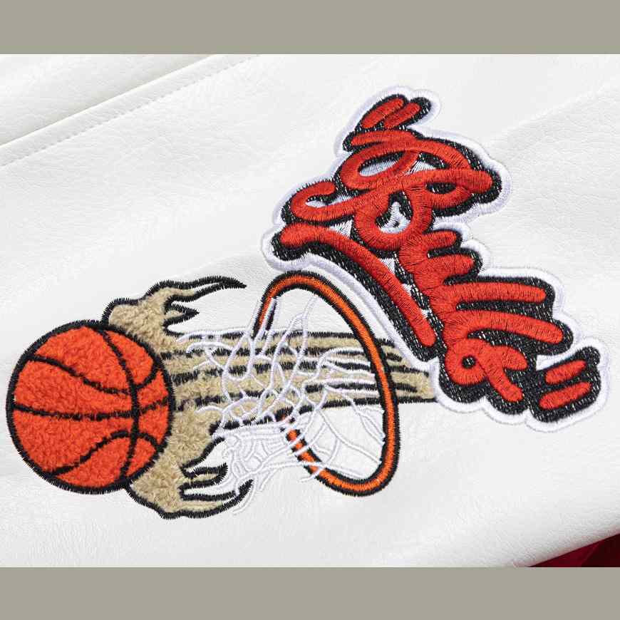 Off-White™ c/o Chicago Bulls Red Varsity - DesignerGu