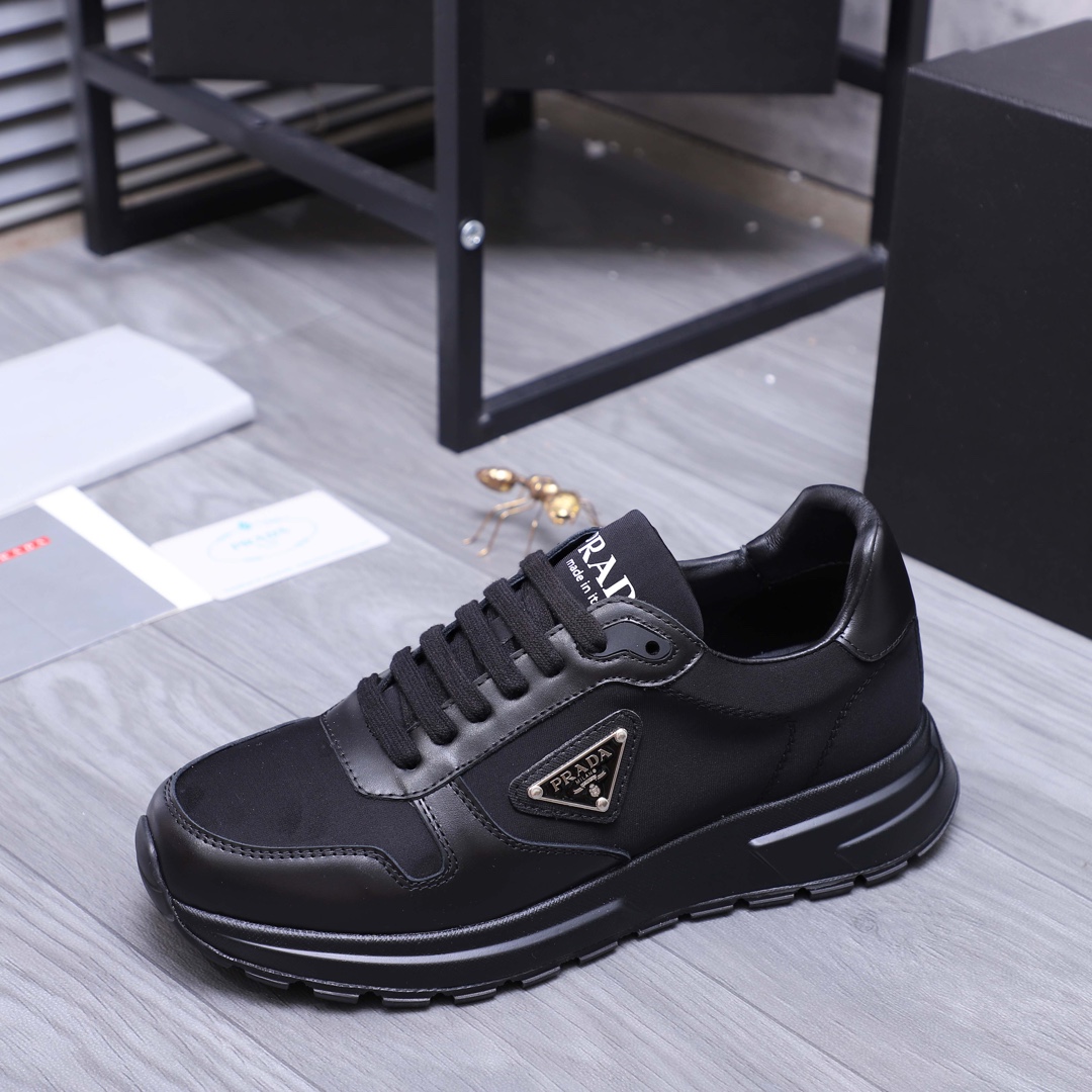 Prada Sneaker - DesignerGu