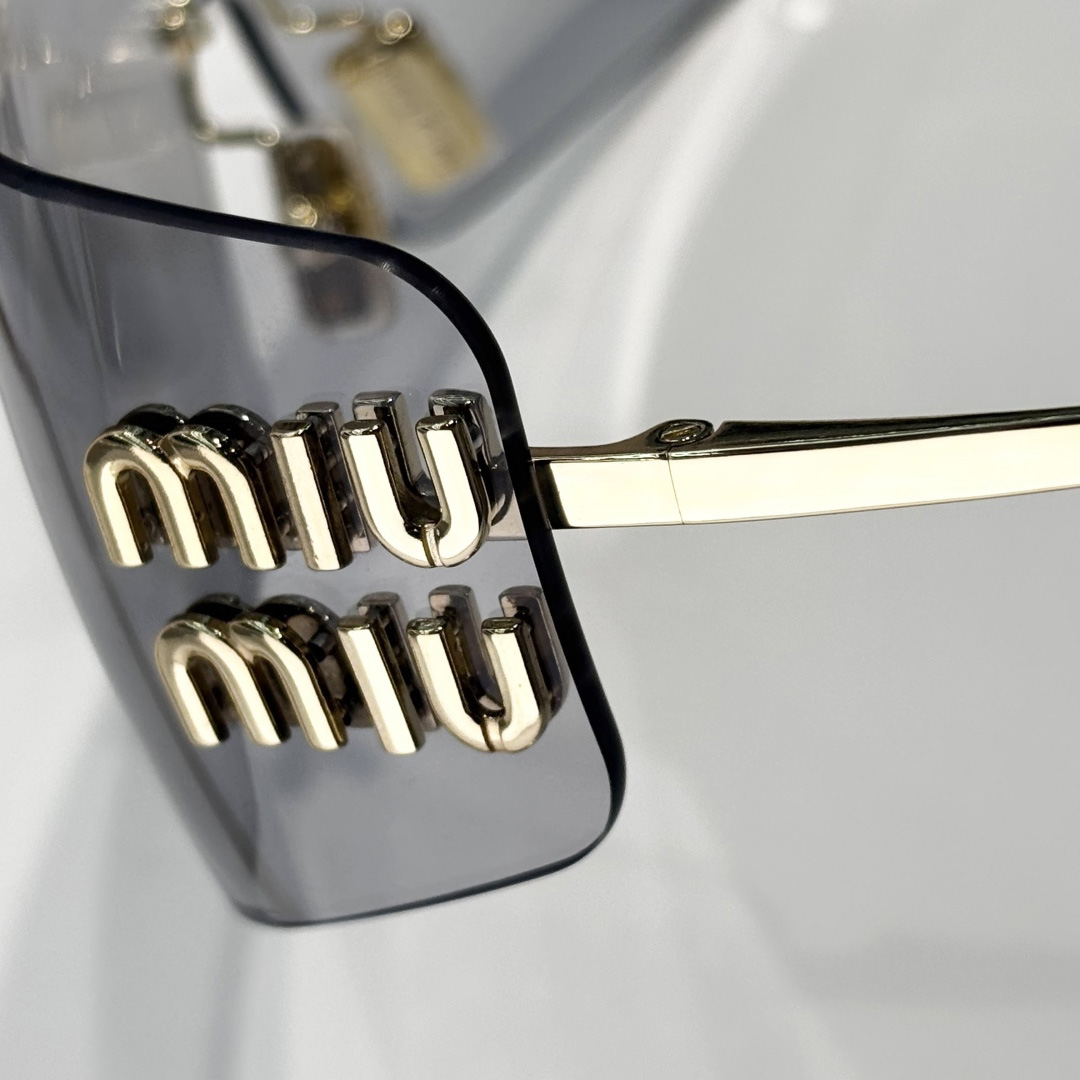 Miu Miu OMU B53S Sunglasses - DesignerGu