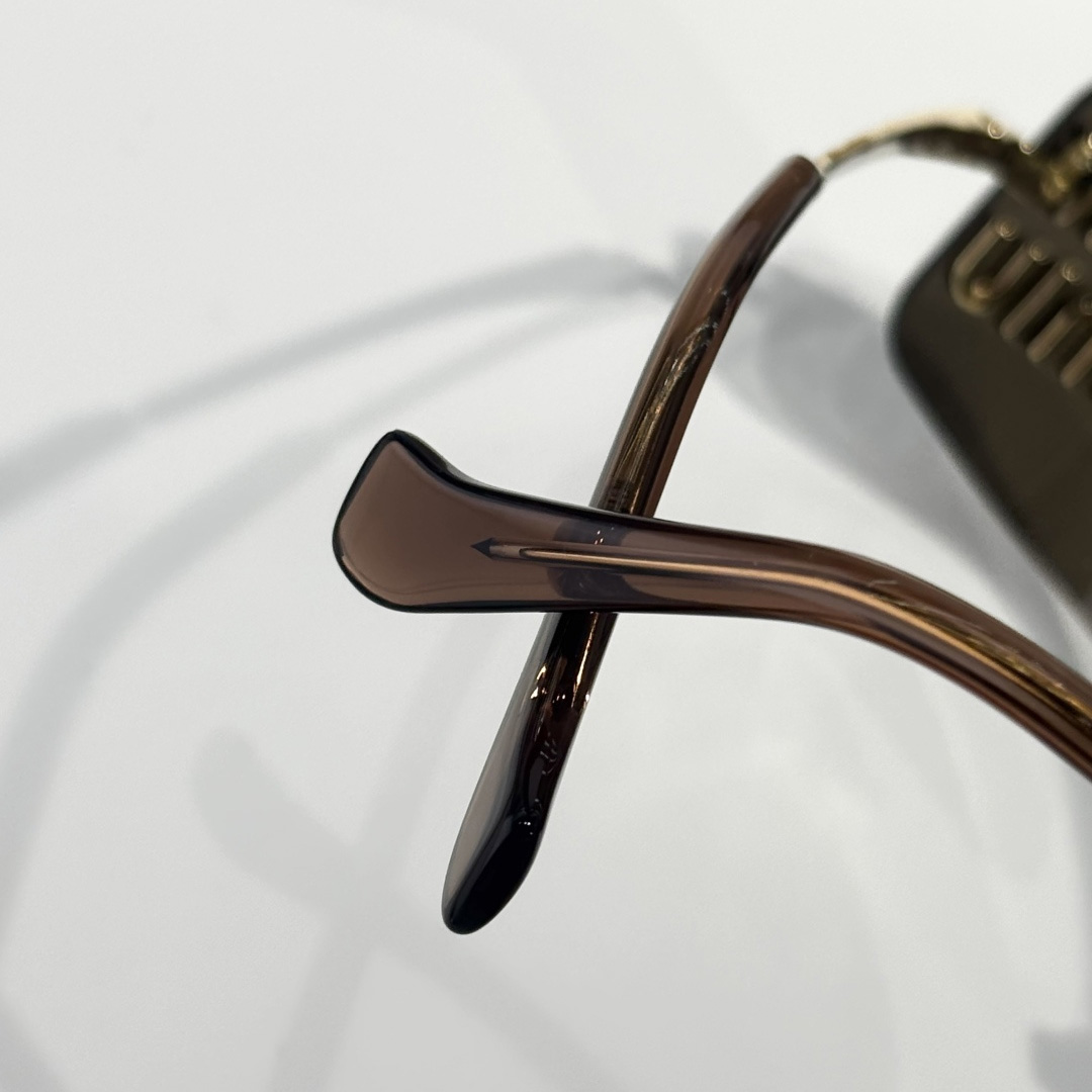 Miu Miu OMU B53S Sunglasses - DesignerGu