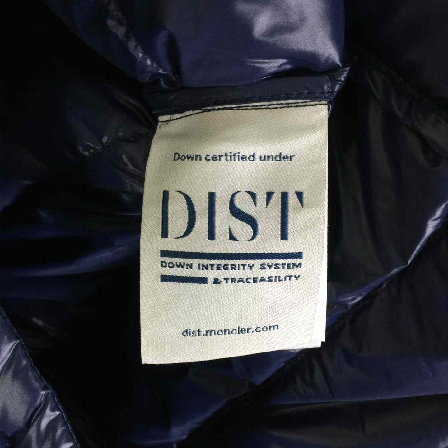 Moncler Acorus Packable Short Down Jacket - DesignerGu