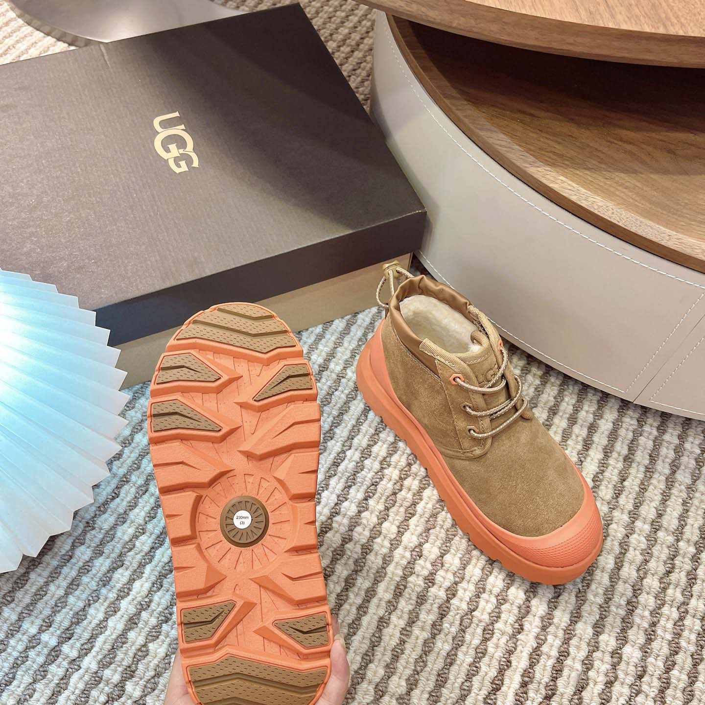 UGG Neumel Weather Hybrid Chukka - DesignerGu