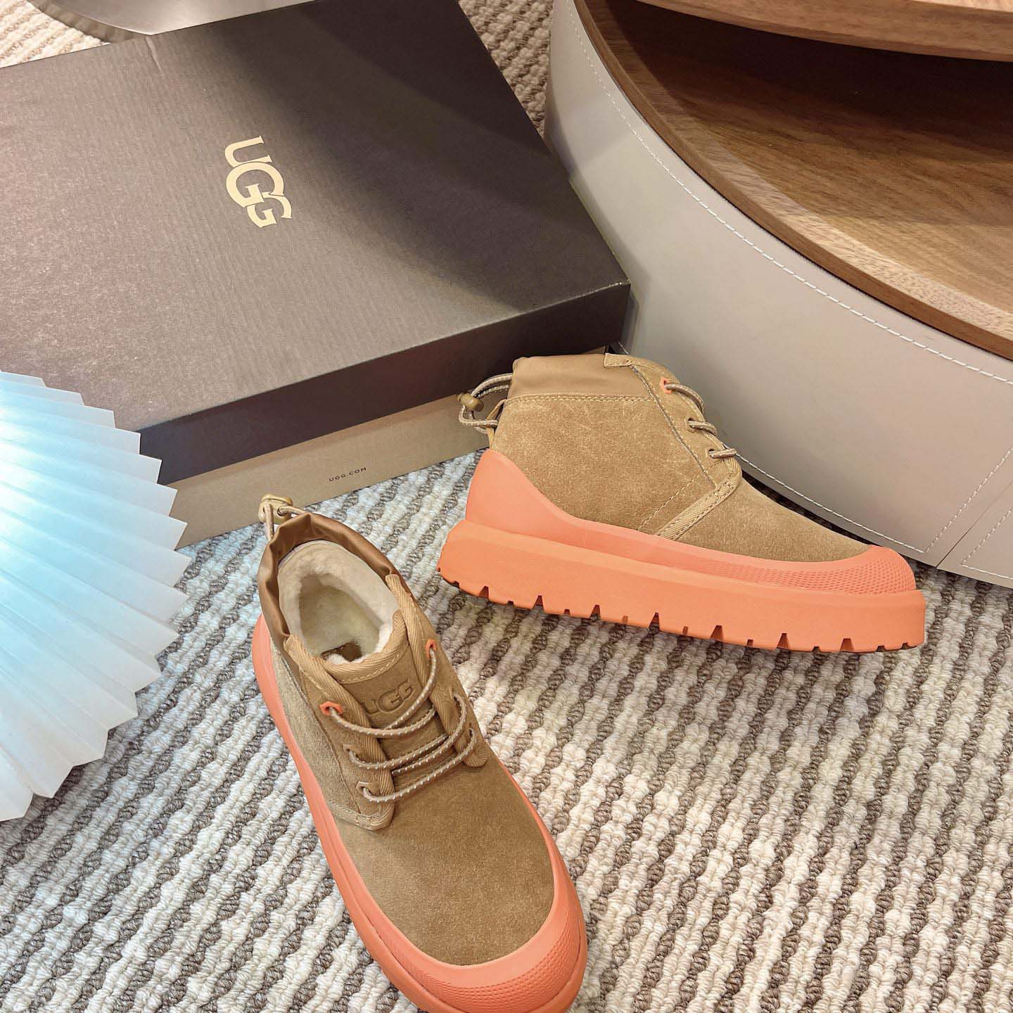 UGG Neumel Weather Hybrid Chukka - DesignerGu