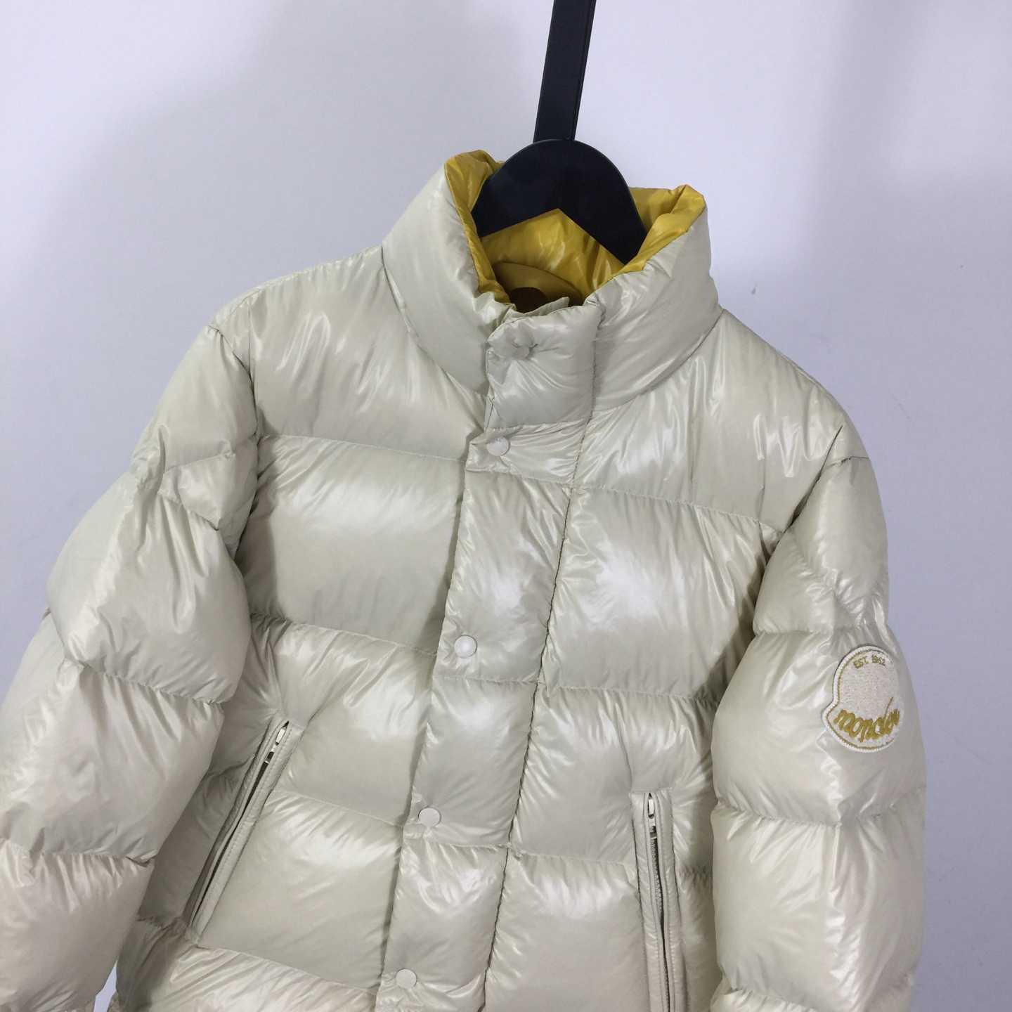 Moncler Tripiti Short Down Jacket - DesignerGu
