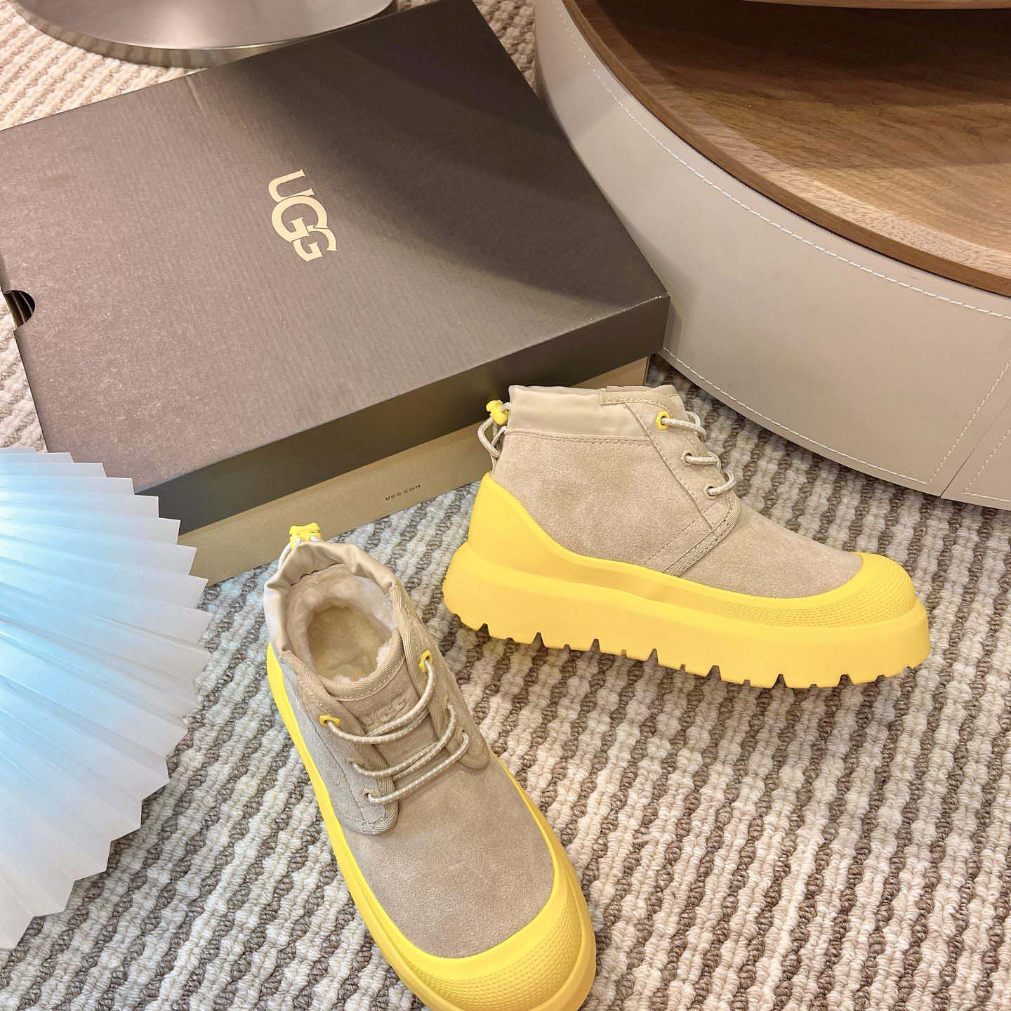 UGG Neumel Weather Hybrid Chukka - DesignerGu