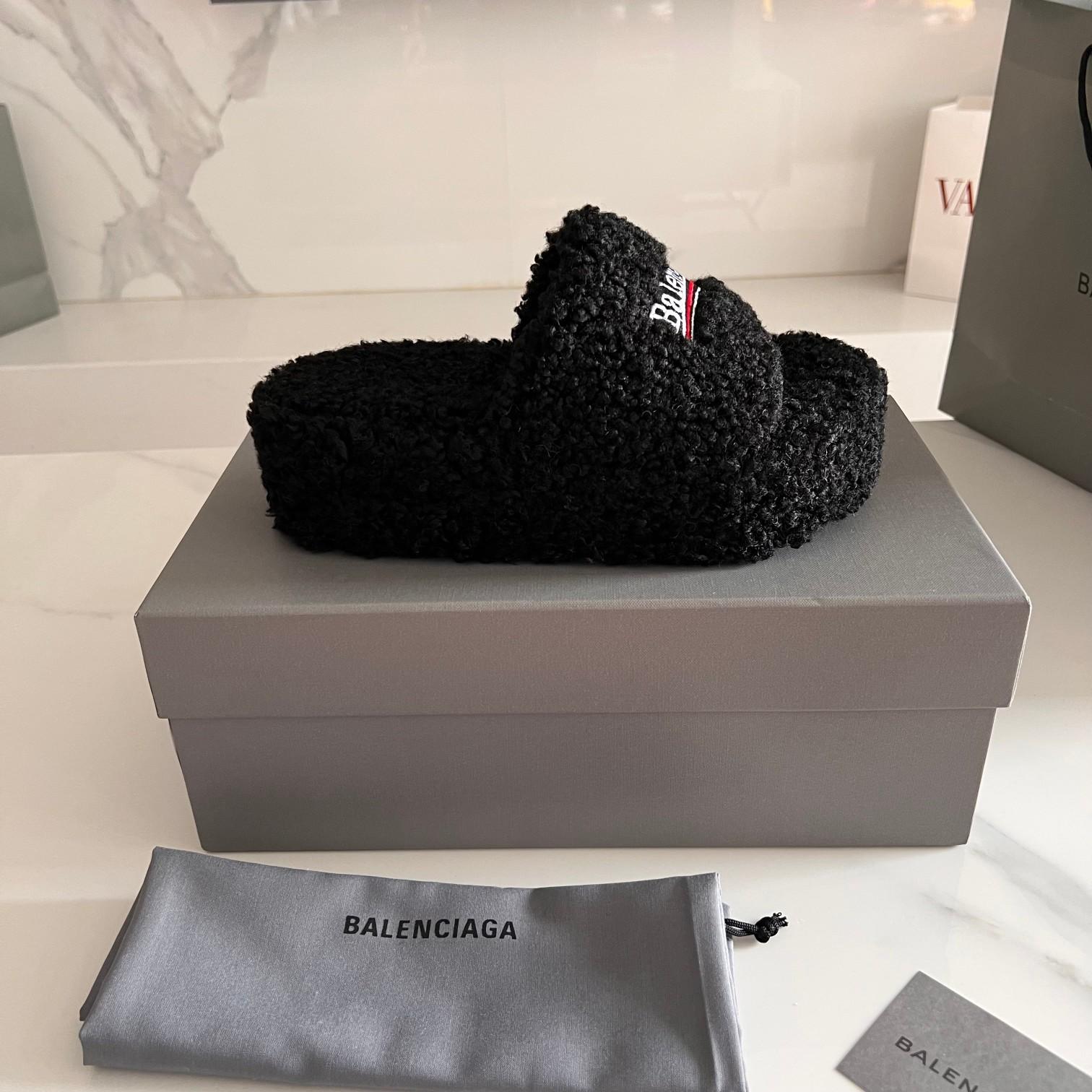 Balenciaga Furry Slide Sandals - DesignerGu