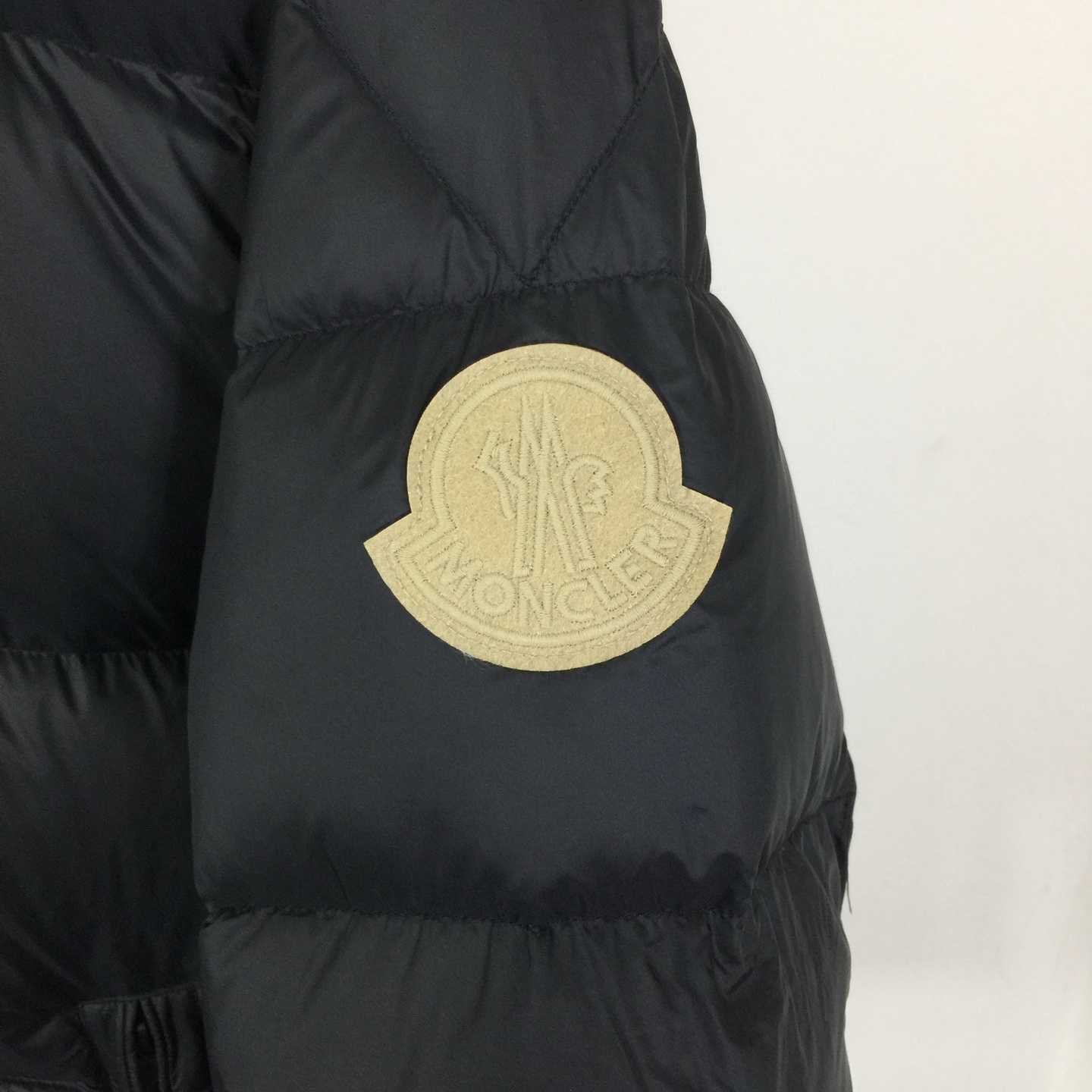 Moncler Dervox Down Jacket - DesignerGu