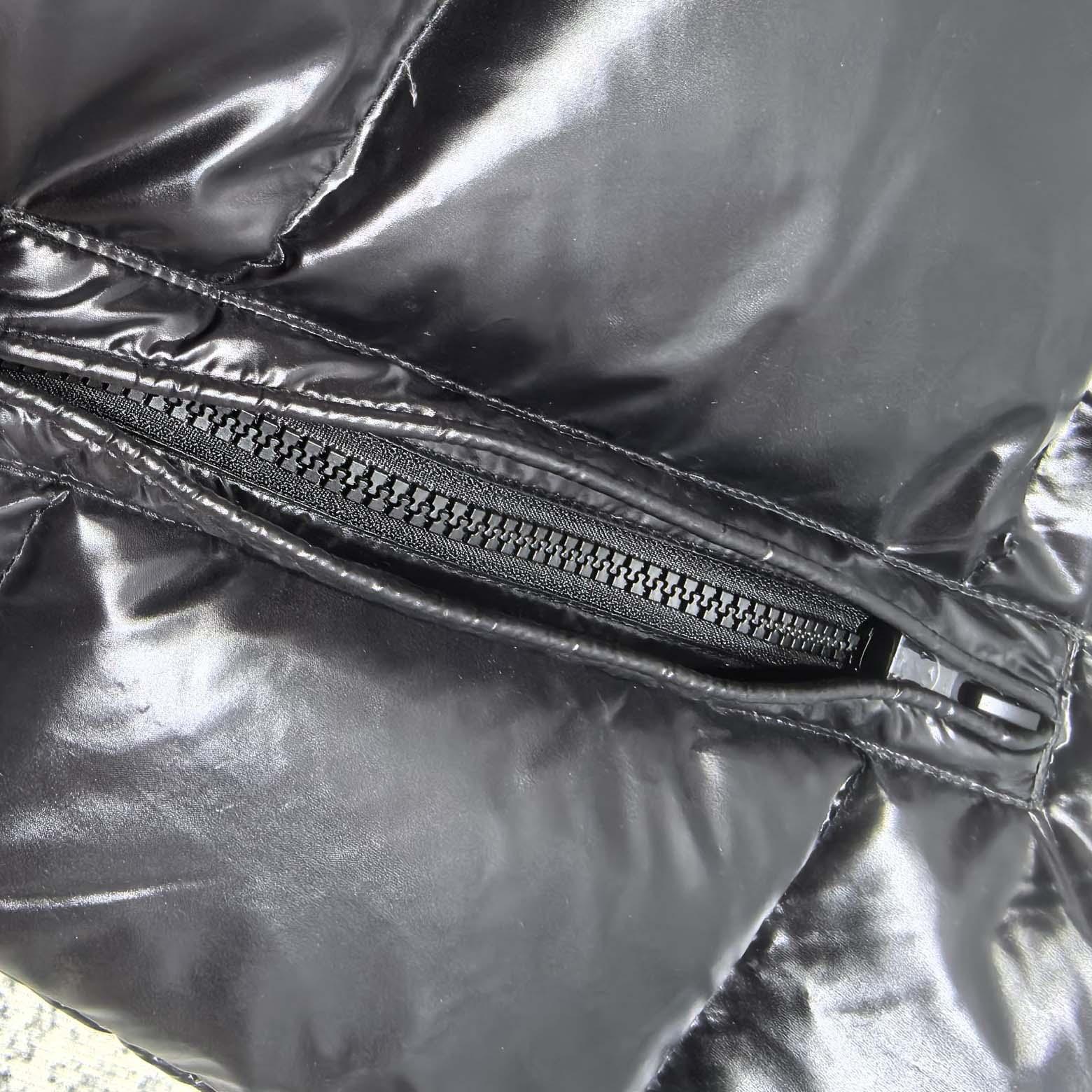 Moncler Lipsi Down Vest - DesignerGu