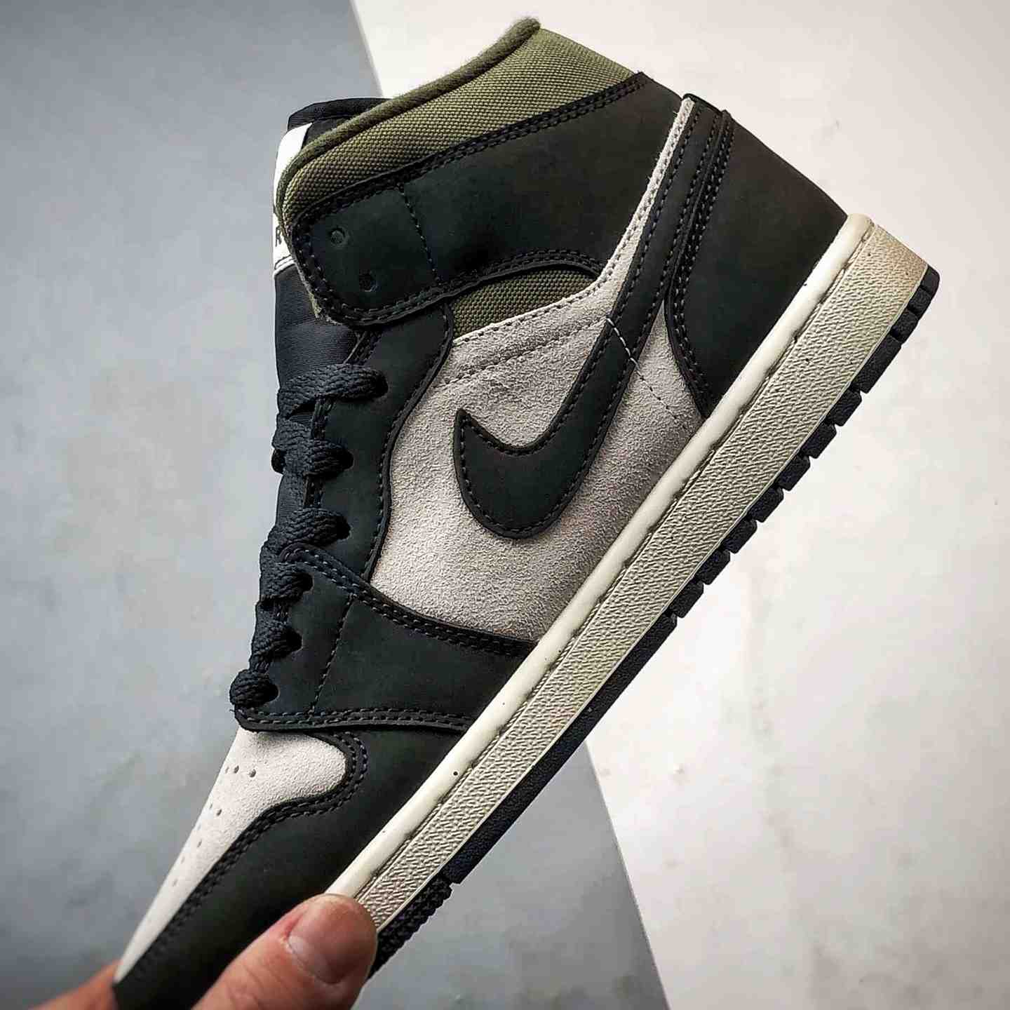 Air Jordan 1 Mid “Olive Green” | HV4091-102 - DesignerGu