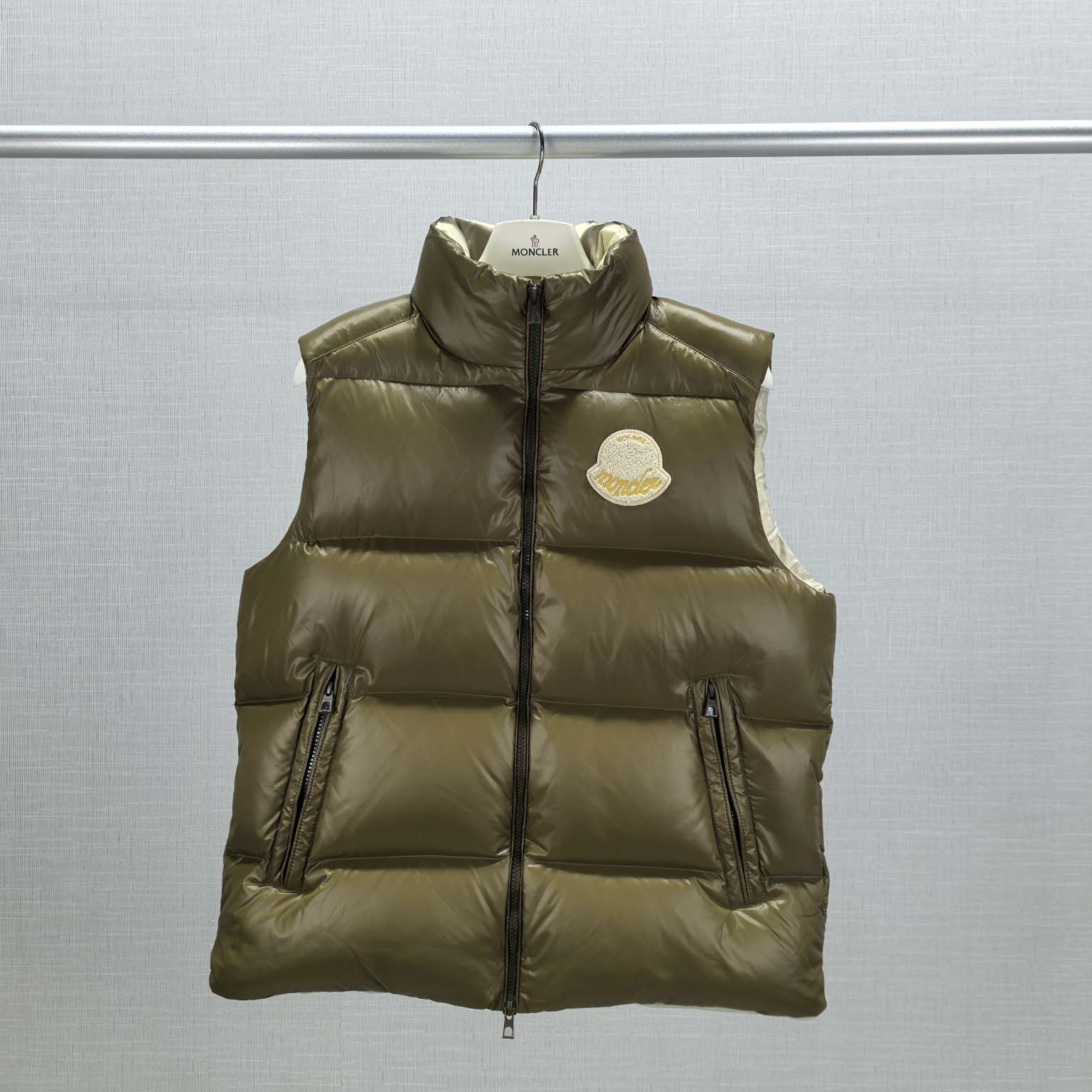Moncler Lipsi Down Vest - DesignerGu