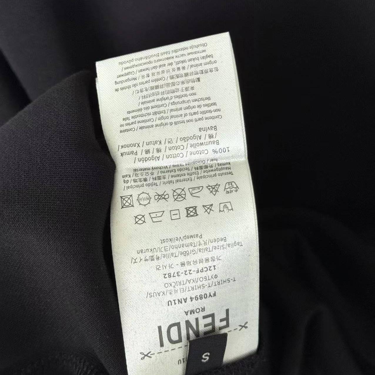 Fendi Black Cotton T-shirt - DesignerGu