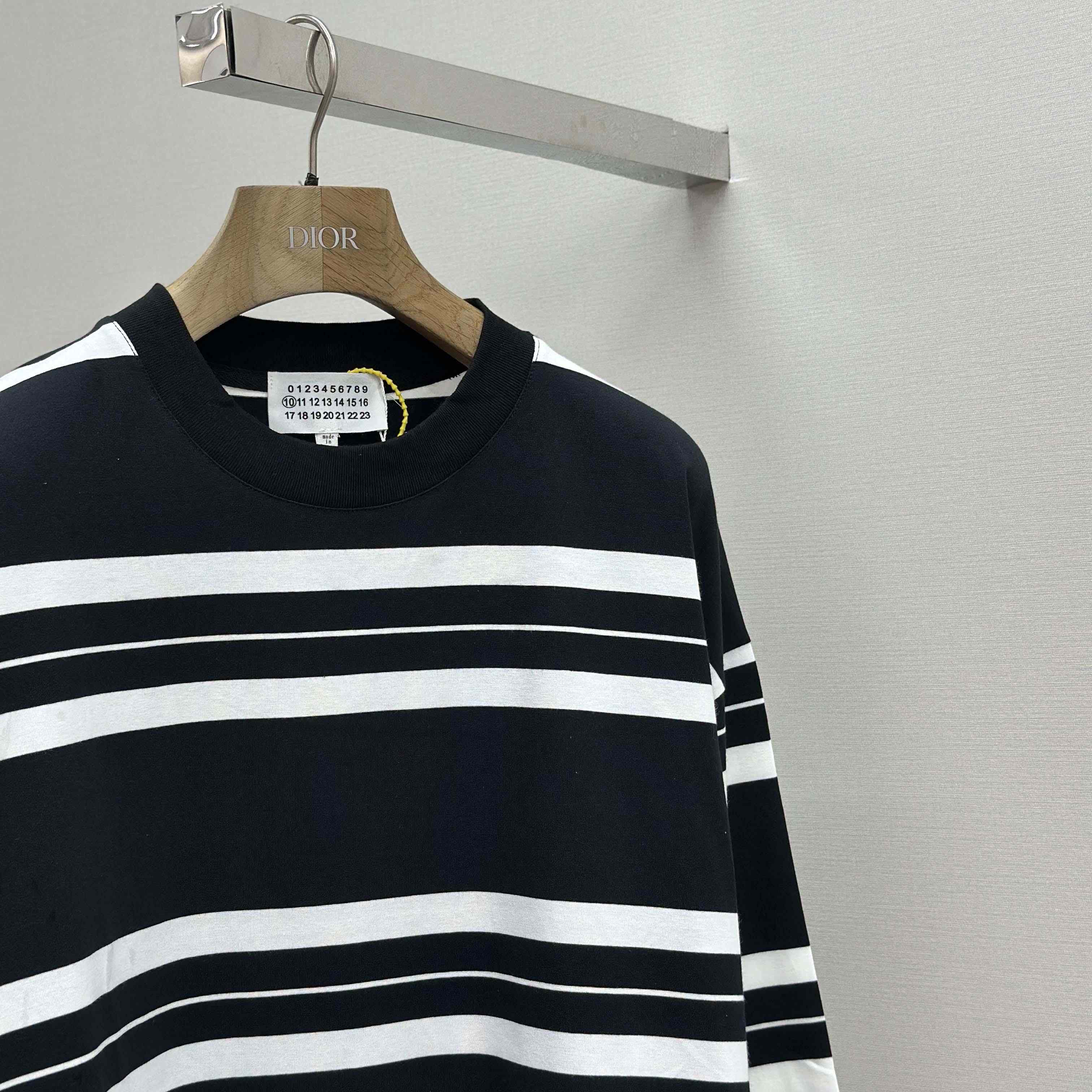 Maison Margiela Striped Long-sleeved - DesignerGu