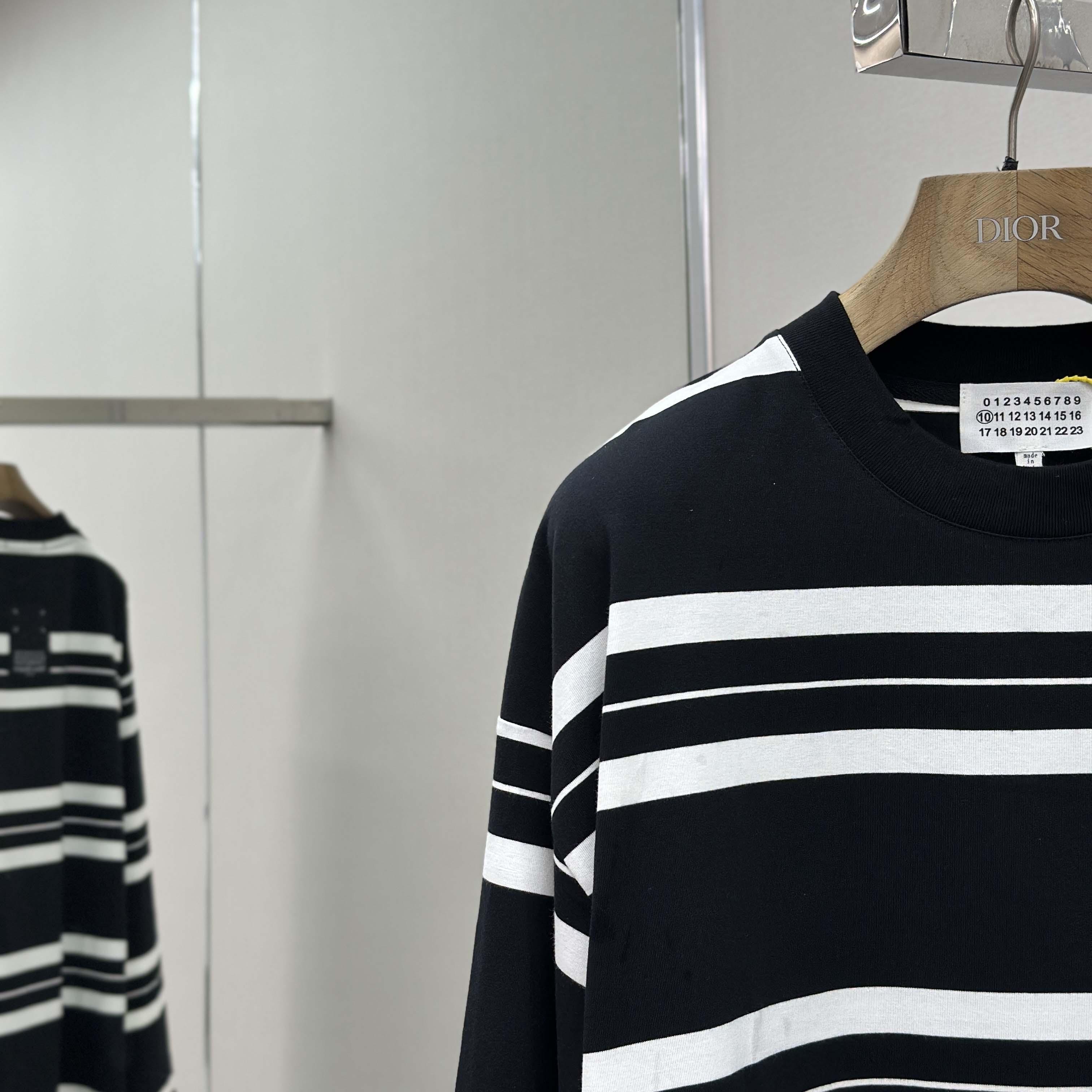 Maison Margiela Striped Long-sleeved - DesignerGu