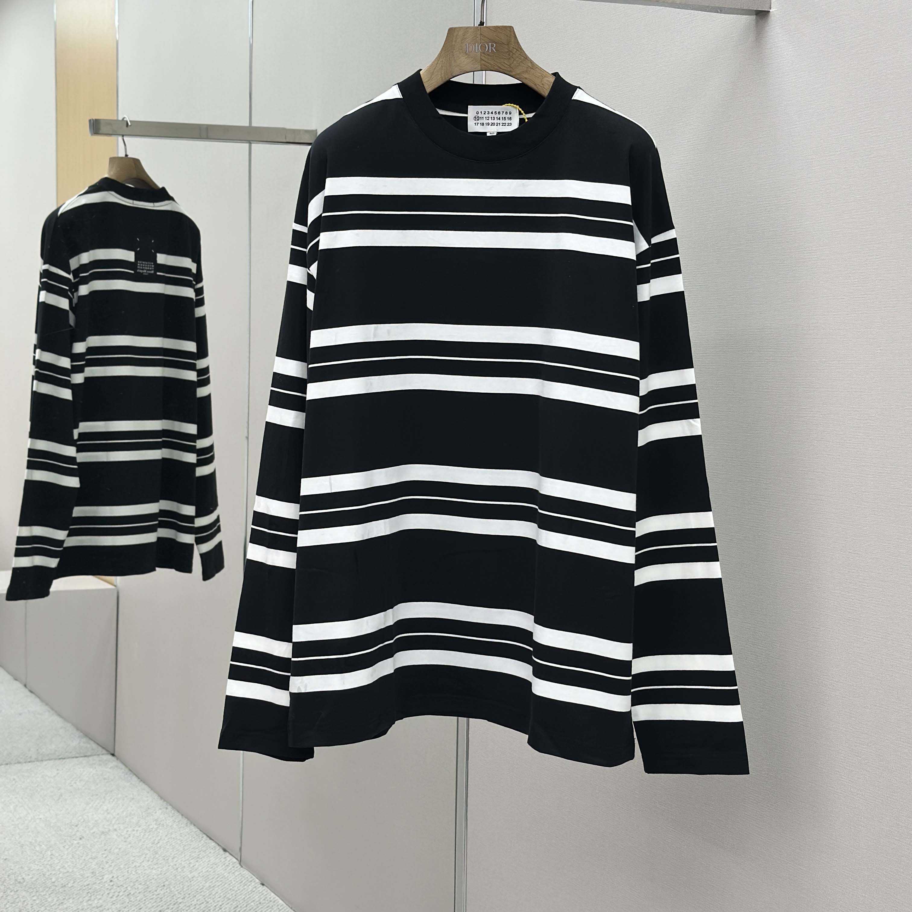 Maison Margiela Striped Long-sleeved - DesignerGu