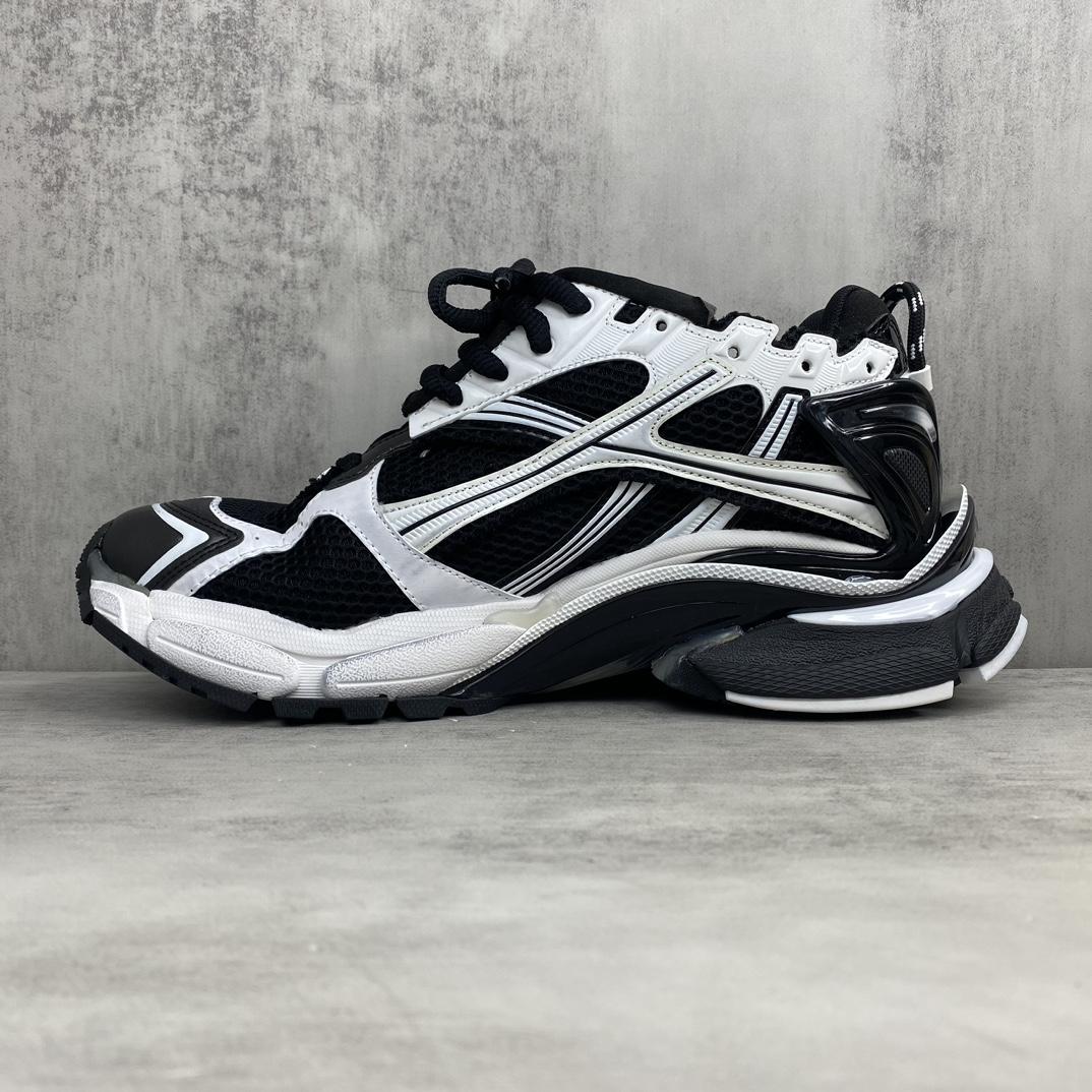 Balenciaga Runner Sneakers - DesignerGu