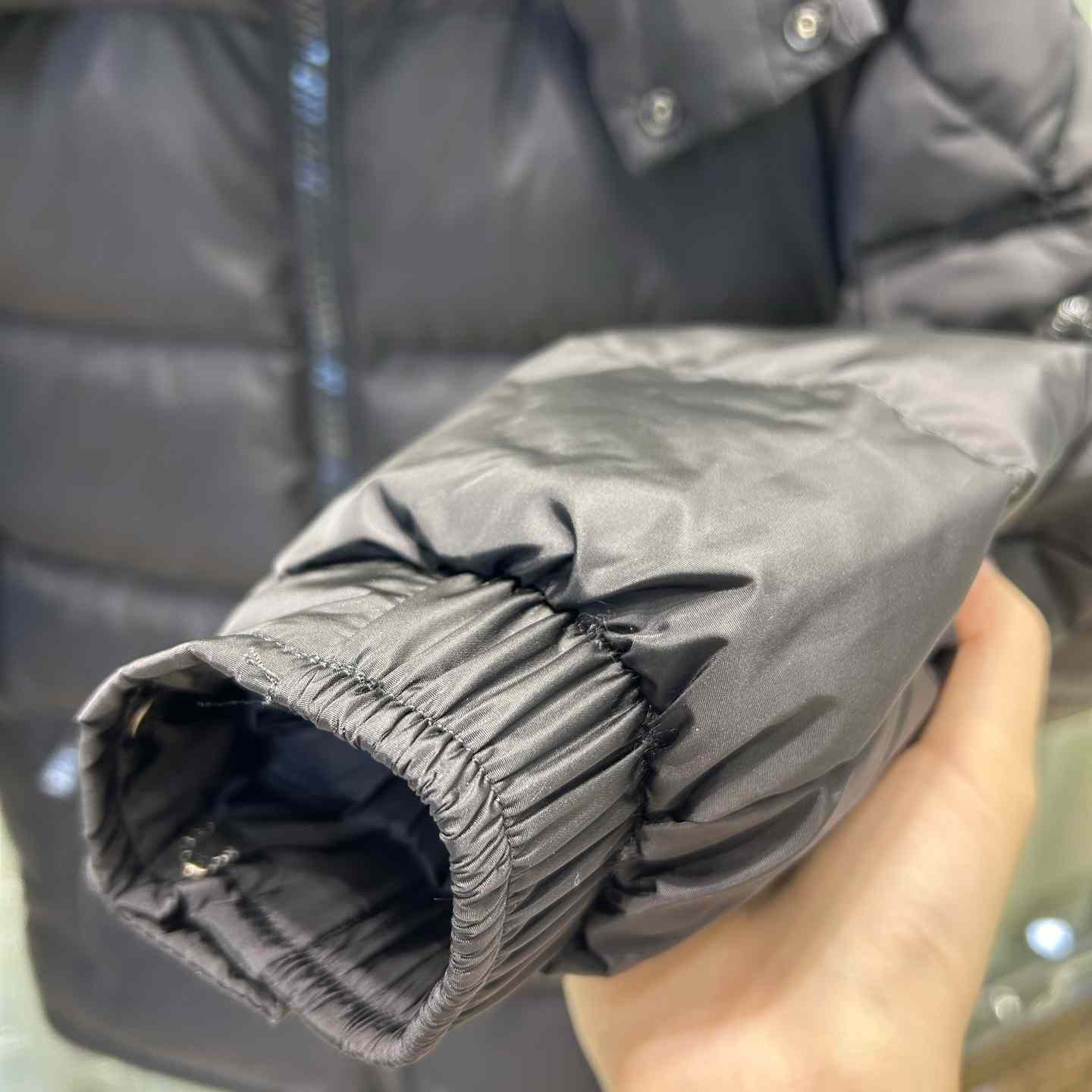 Moncler Maya Matte Short Down Jacket - DesignerGu