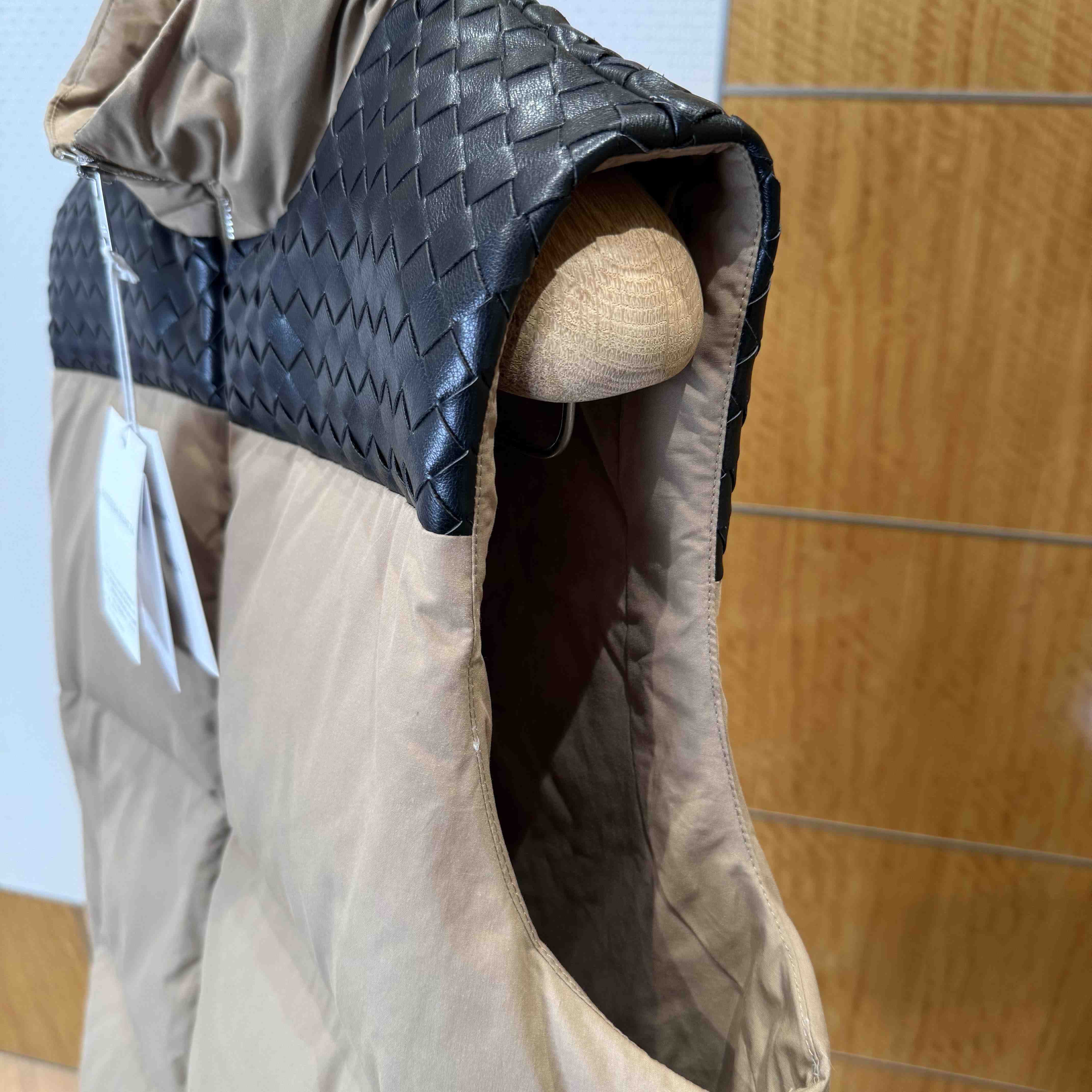 Bottega Veneta Frosted Poplin Puffer Gilet - DesignerGu