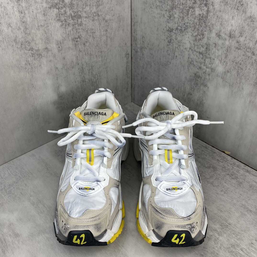 Balenciaga Runner Sneakers - DesignerGu