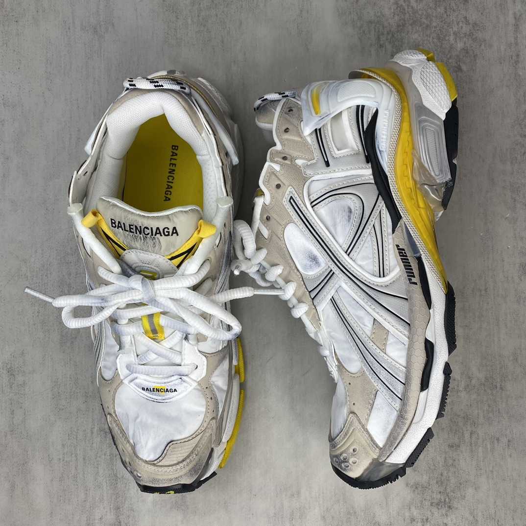 Balenciaga Runner Sneakers - DesignerGu