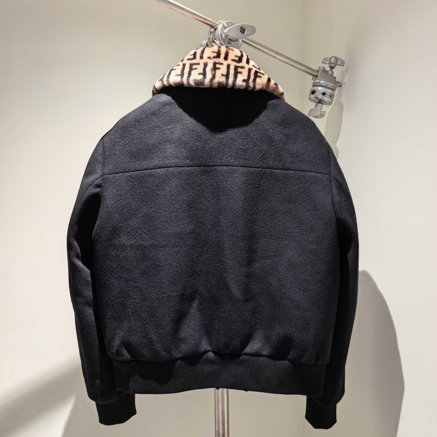 Fendi Bomber jacket - DesignerGu