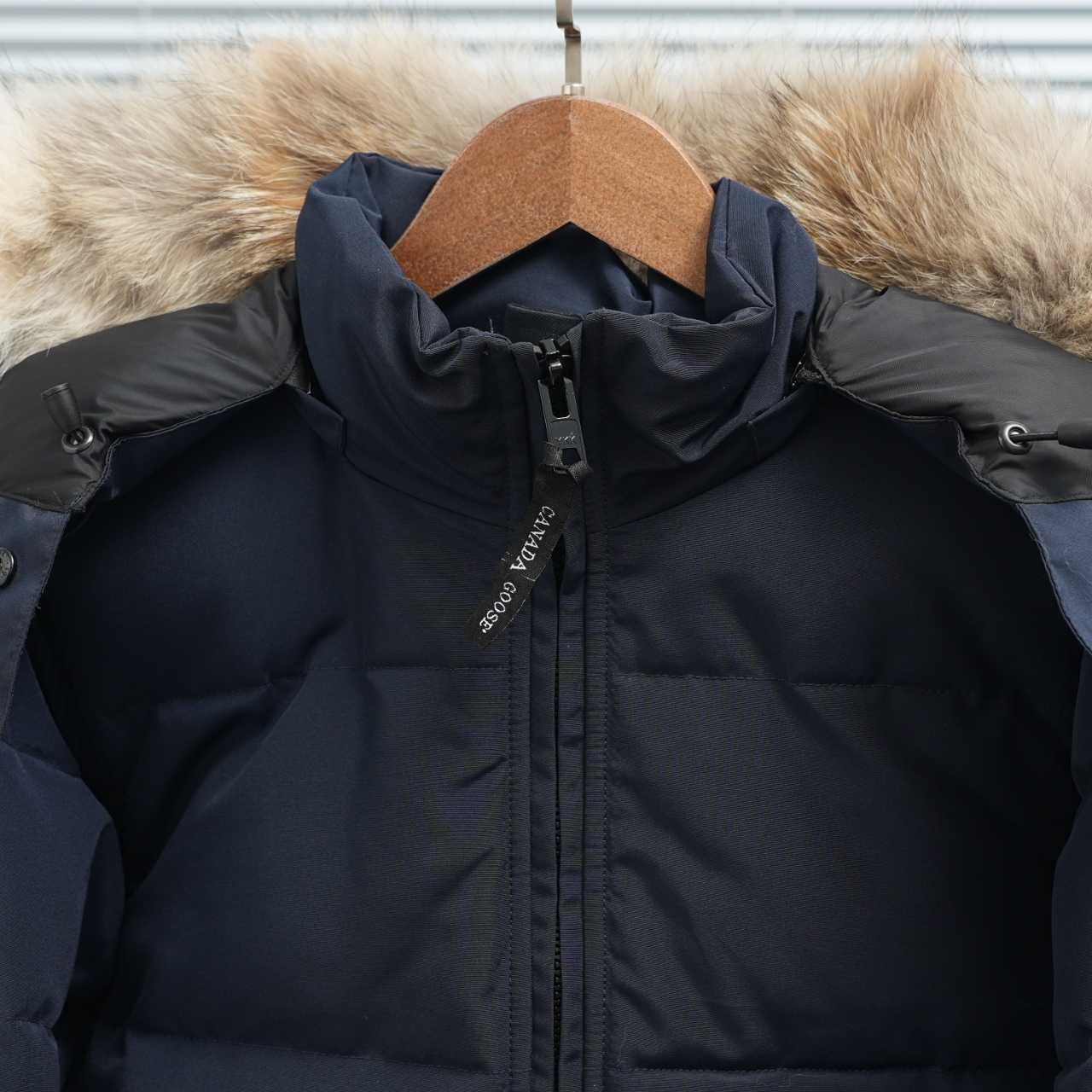 Canada Goose Chelsea Parka - DesignerGu